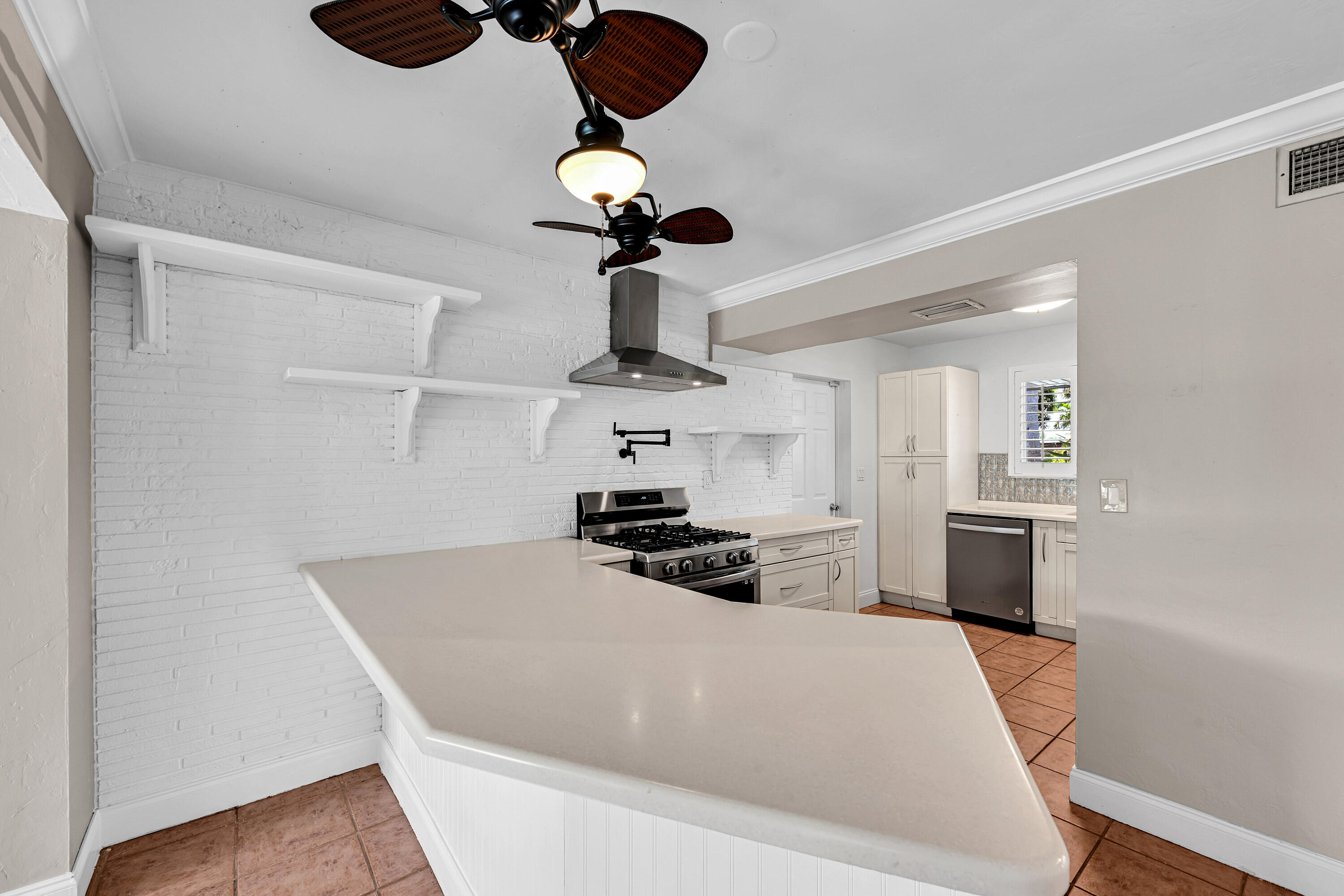 901 SE 12th, Deerfield Beach FL 33441