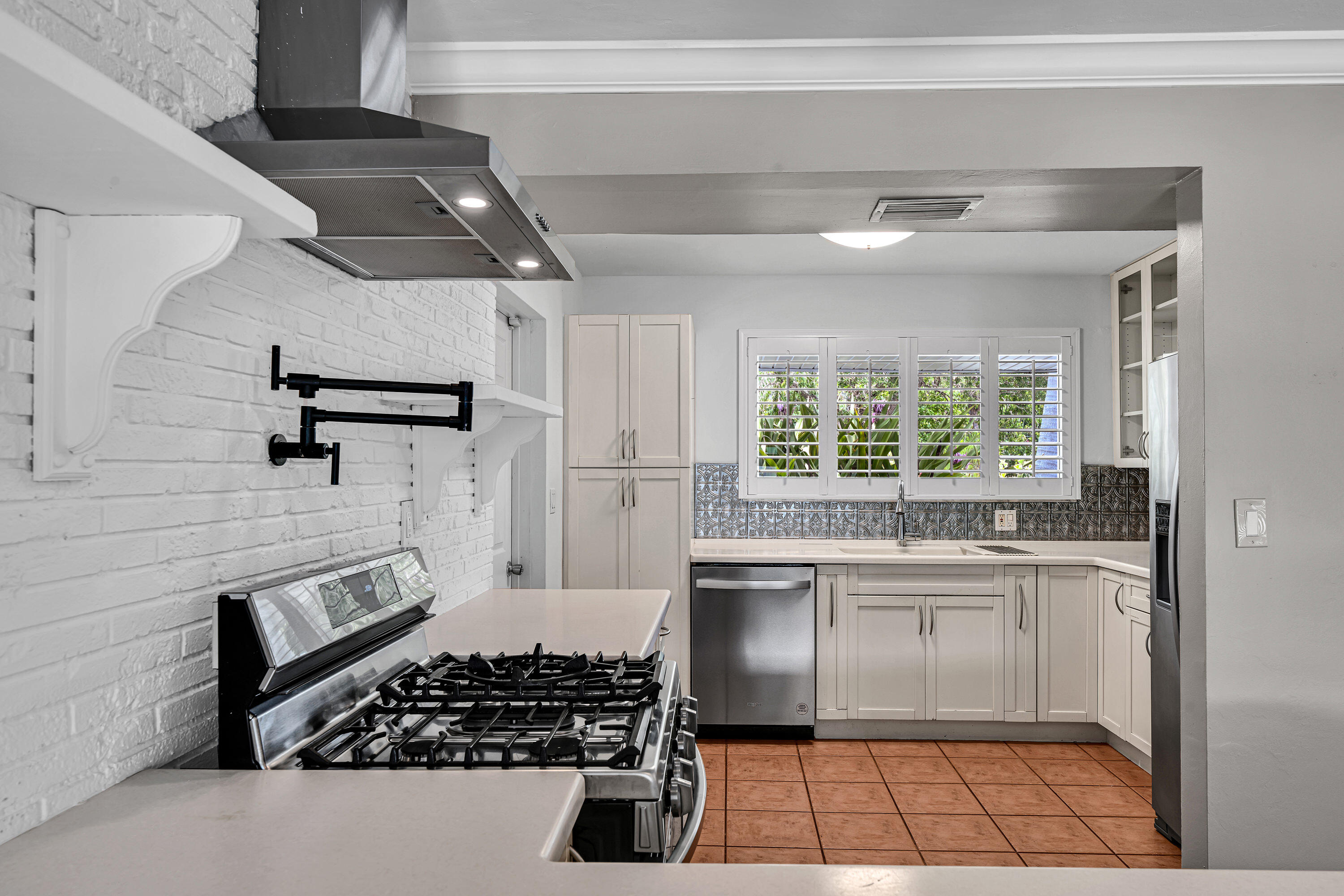 901 SE 12th, Deerfield Beach FL 33441