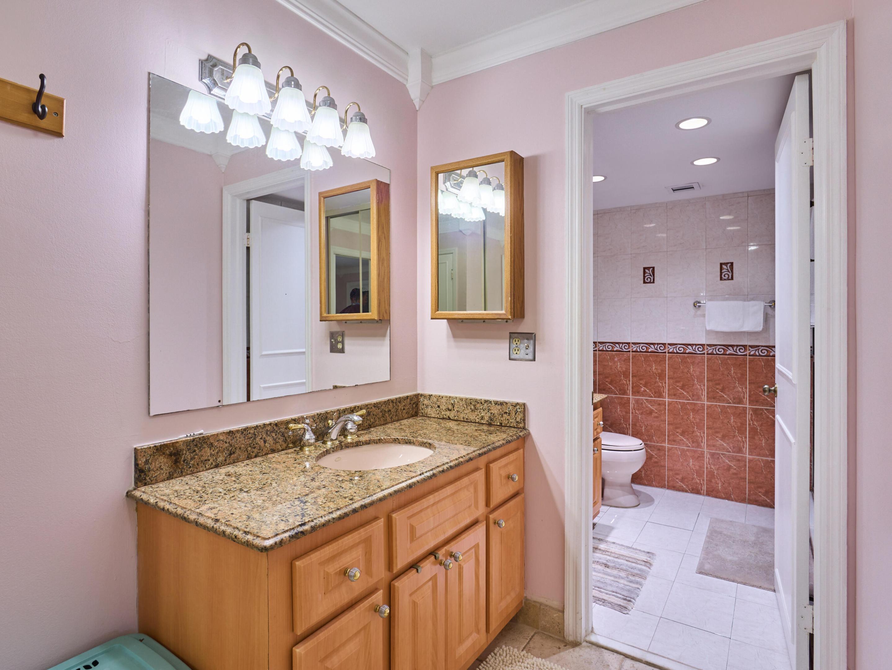 563 Brackenwood, Palm Beach Gardens FL 33418