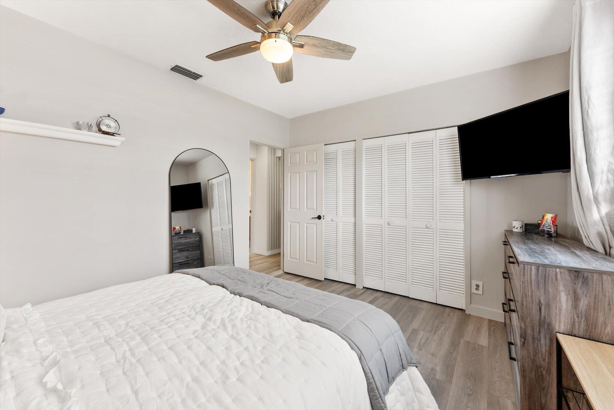 350 Forest Hill, West Palm Beach FL 33405