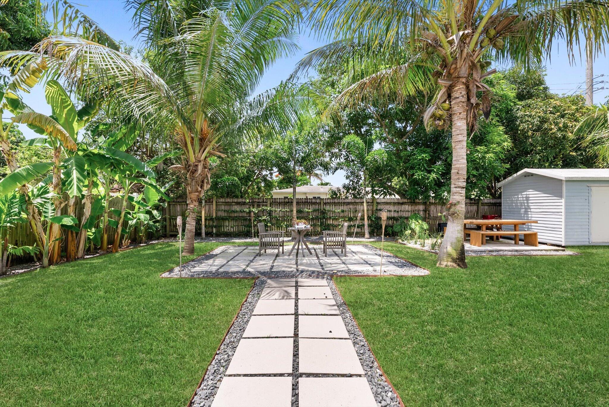350 Forest Hill, West Palm Beach FL 33405