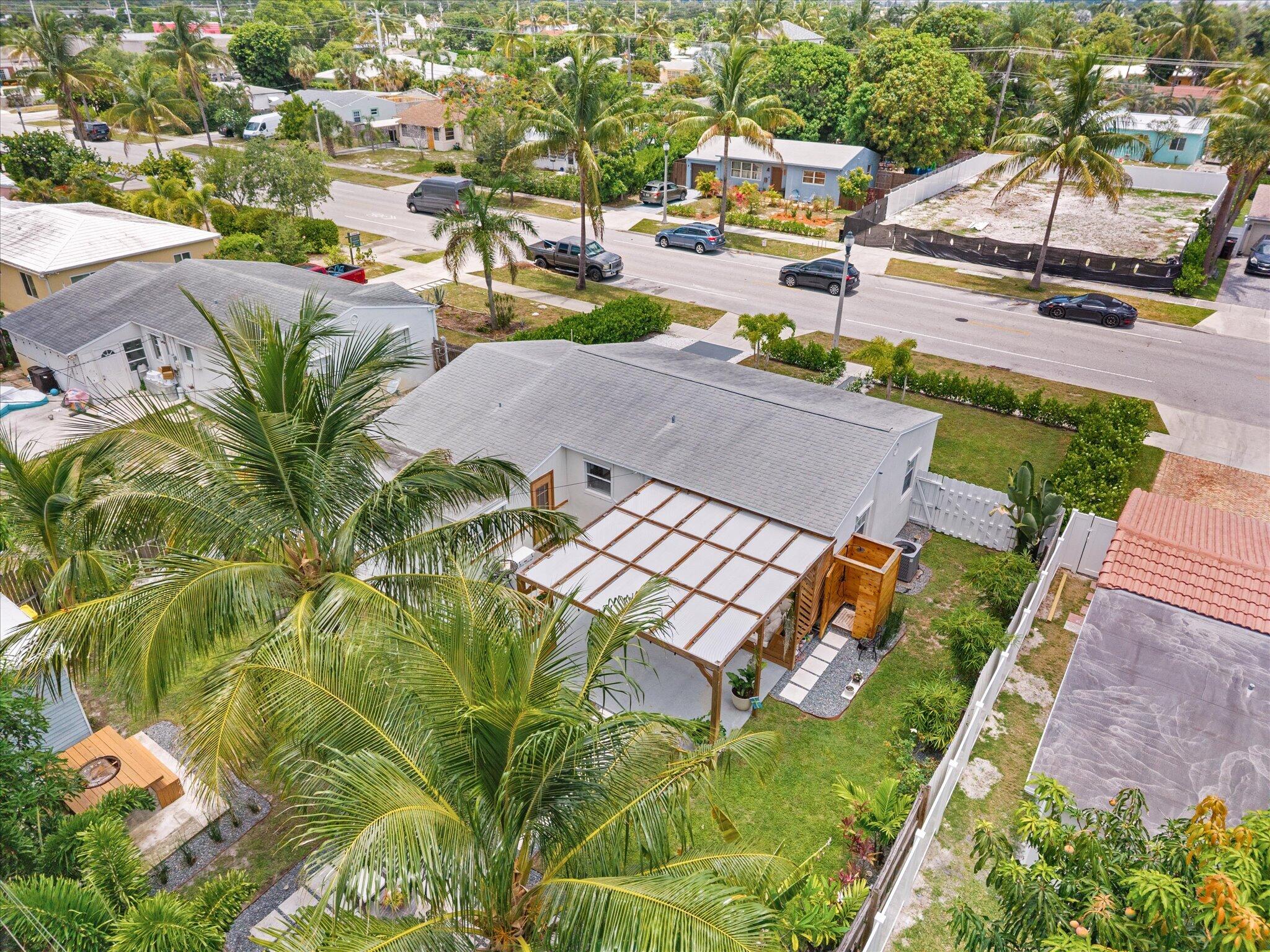 350 Forest Hill, West Palm Beach FL 33405