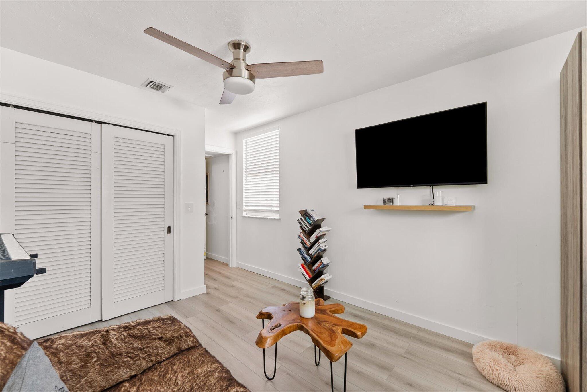 350 Forest Hill, West Palm Beach FL 33405