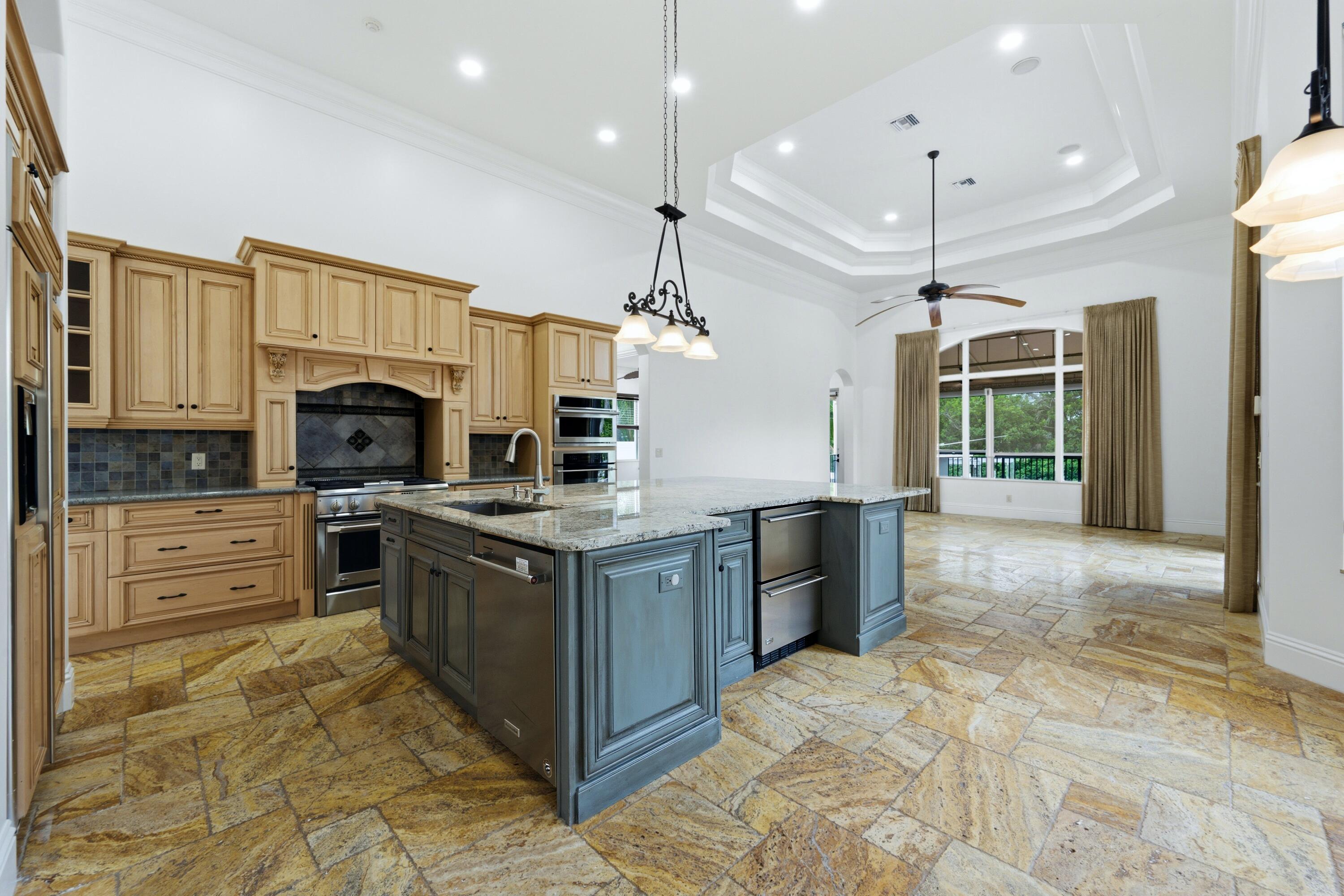608 Inlet, North Palm Beach FL 33408