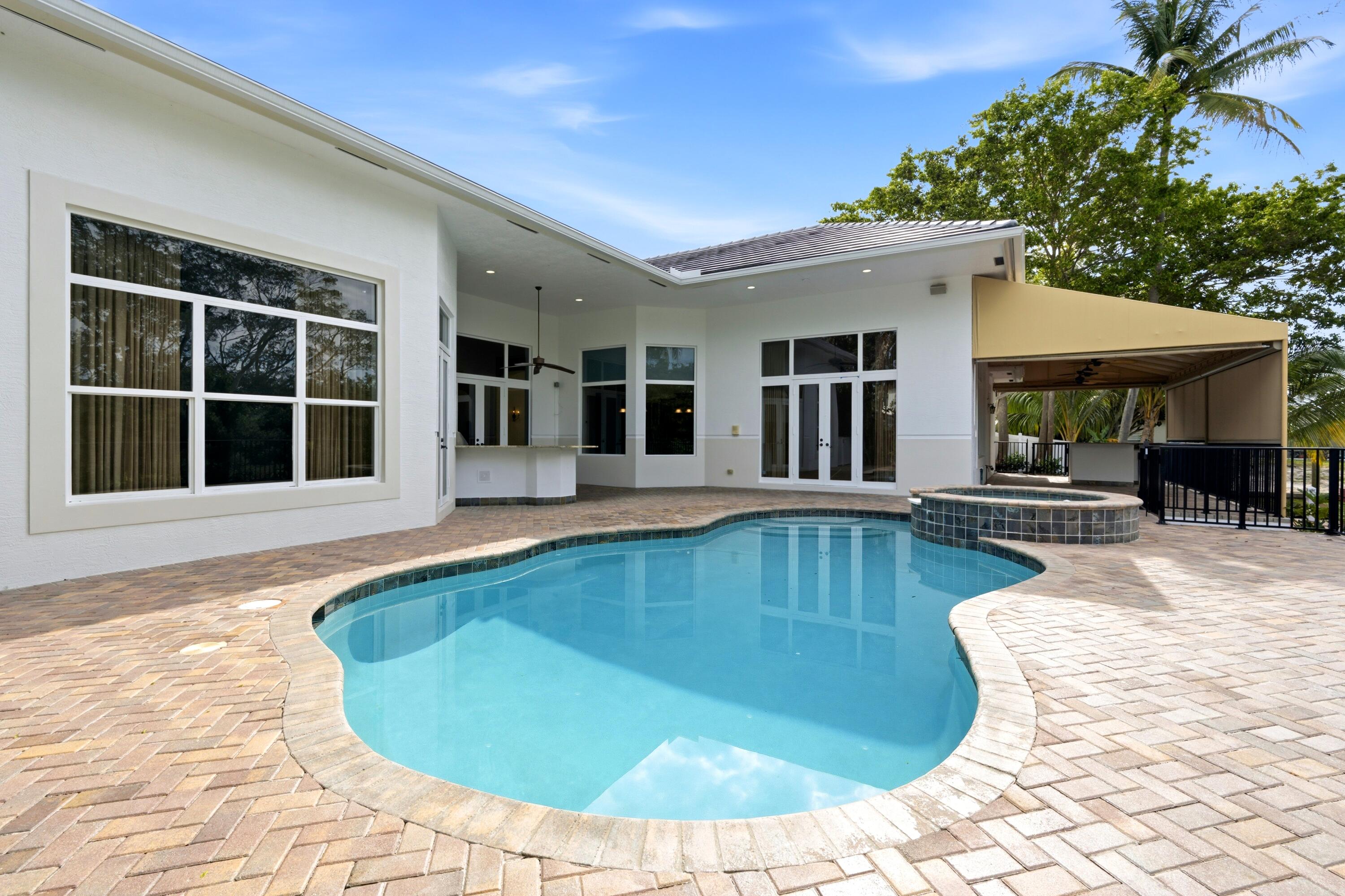 608 Inlet, North Palm Beach FL 33408