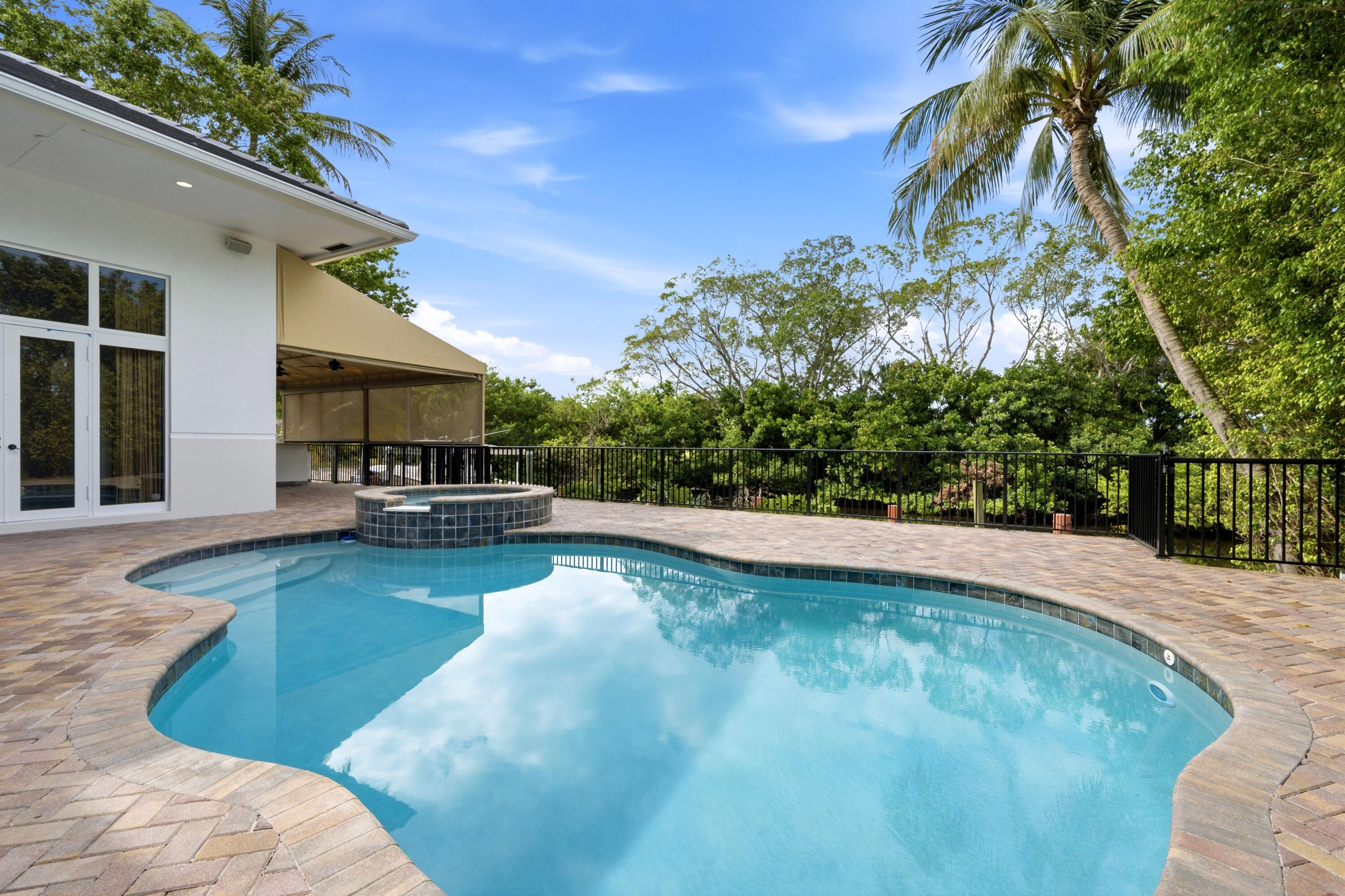 608 Inlet, North Palm Beach FL 33408