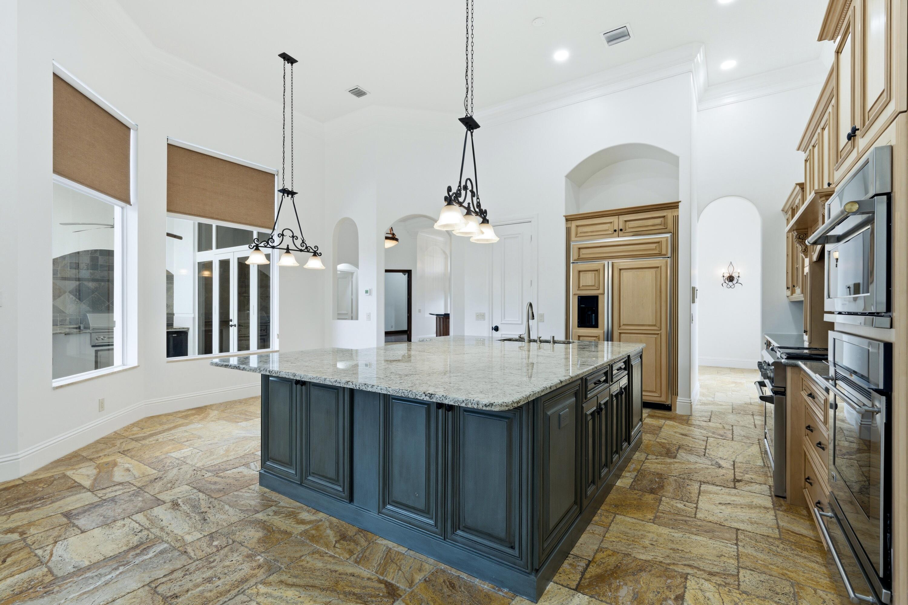 608 Inlet, North Palm Beach FL 33408