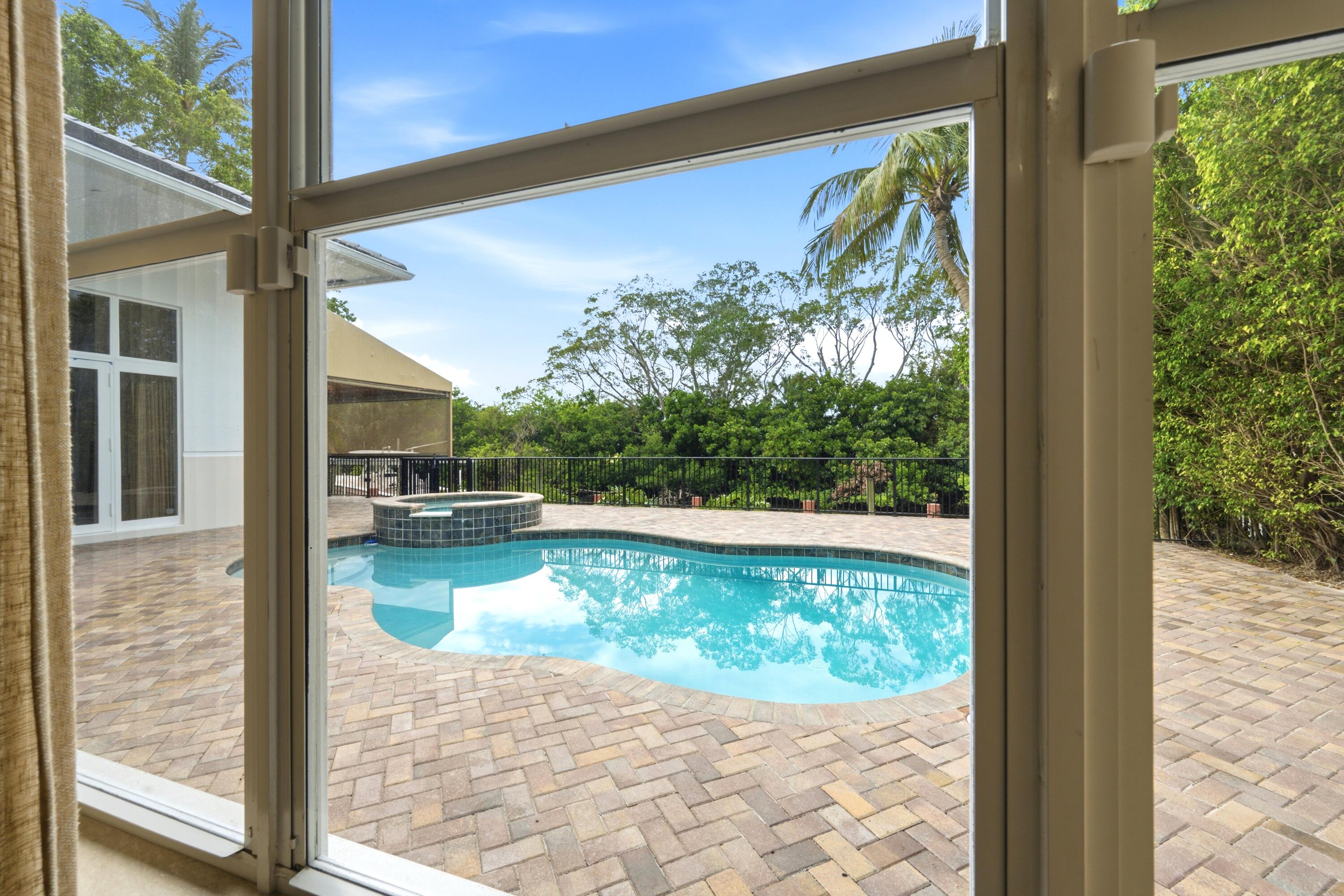 608 Inlet, North Palm Beach FL 33408
