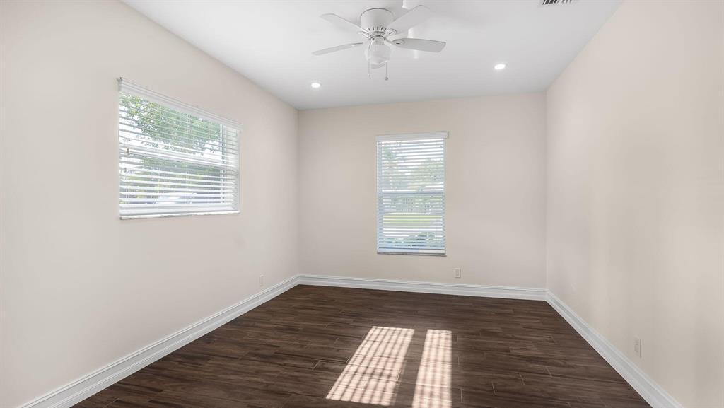 1041 SW 4th, Boca Raton FL 33486