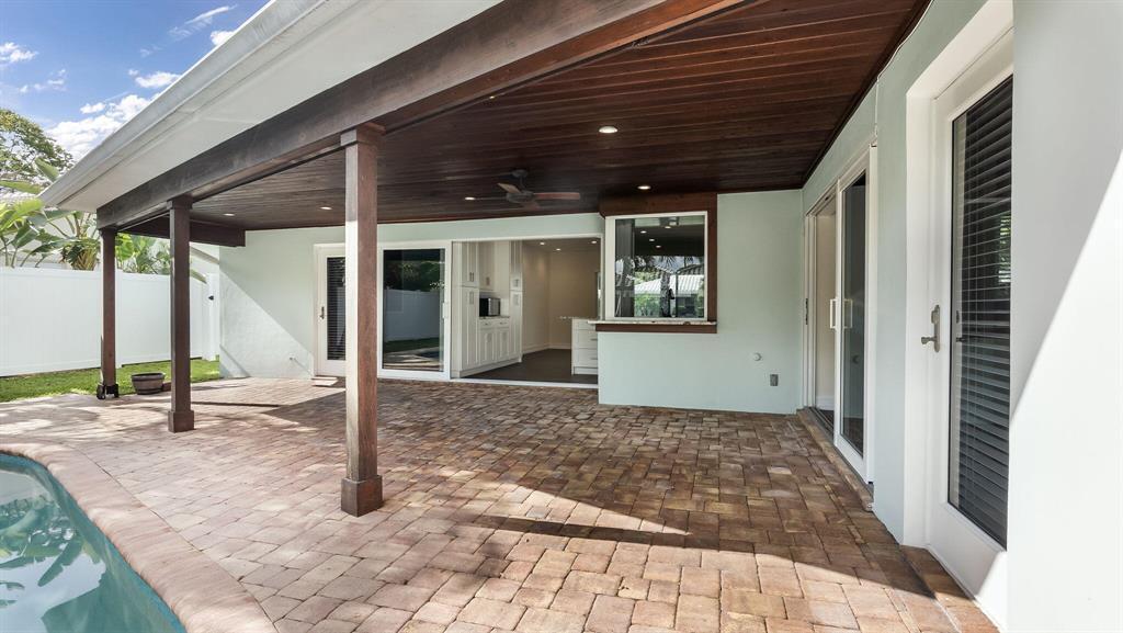 1041 SW 4th, Boca Raton FL 33486