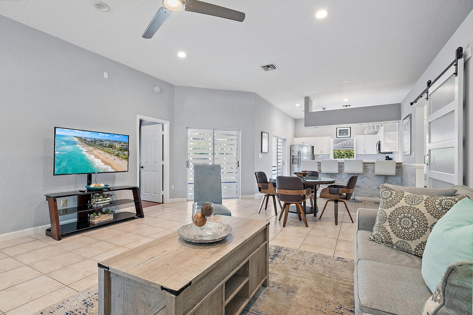 6051 Kendrick, Jupiter FL 33458