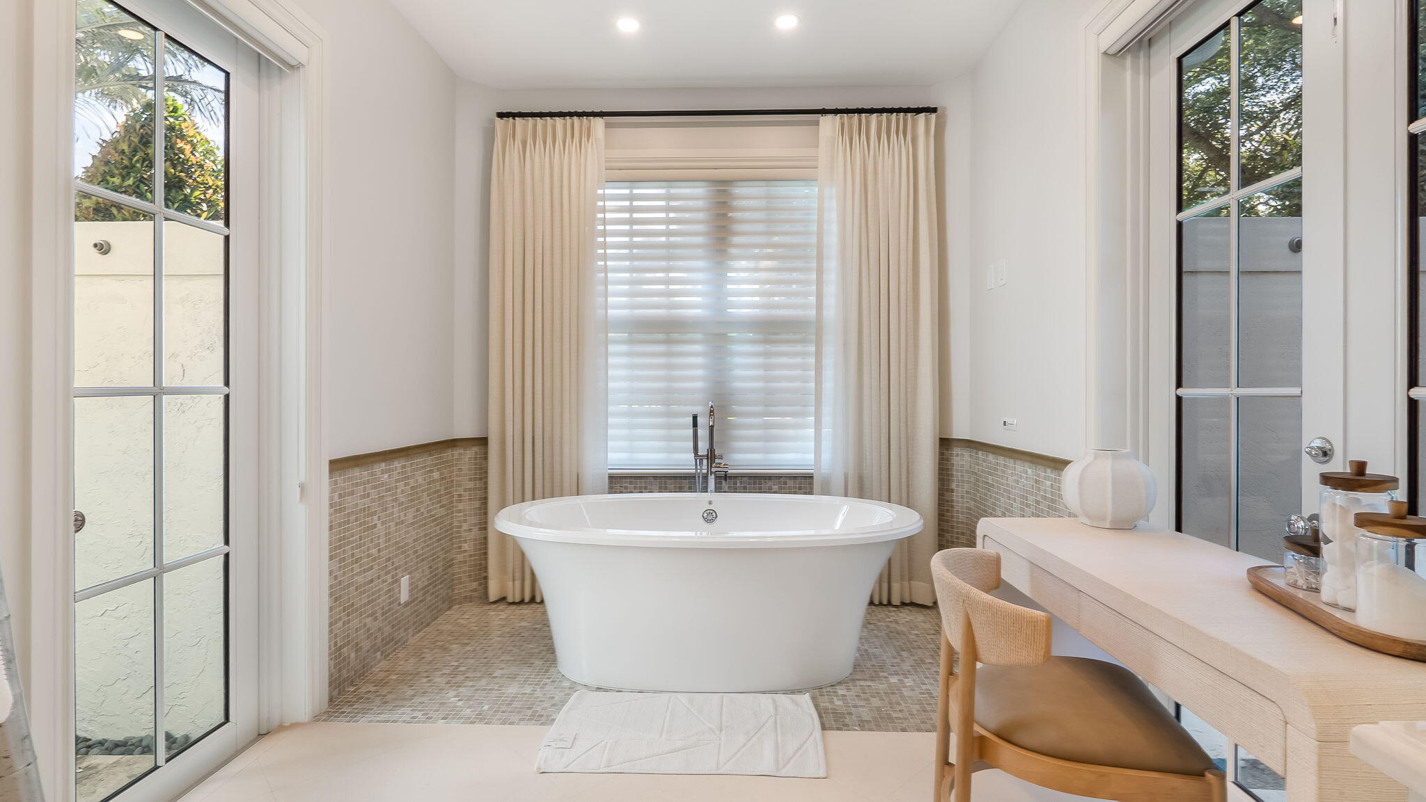 2825 Hackney, Weston FL 33331