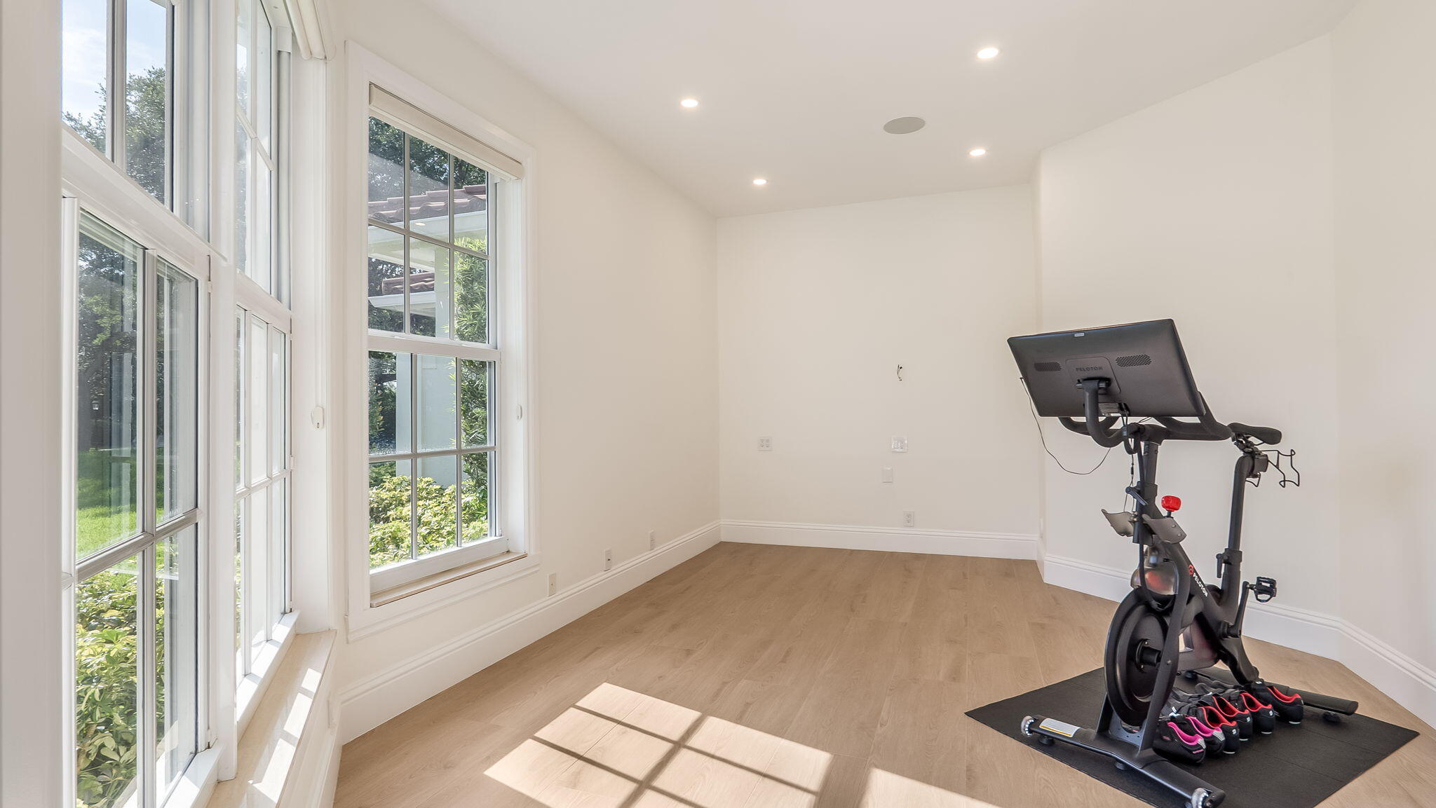 2825 Hackney, Weston FL 33331