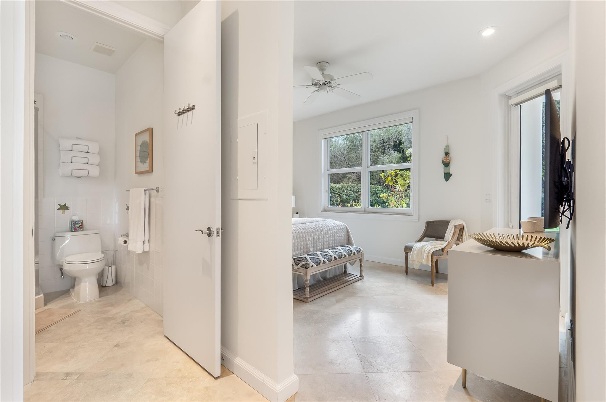 2825 Hackney, Weston FL 33331