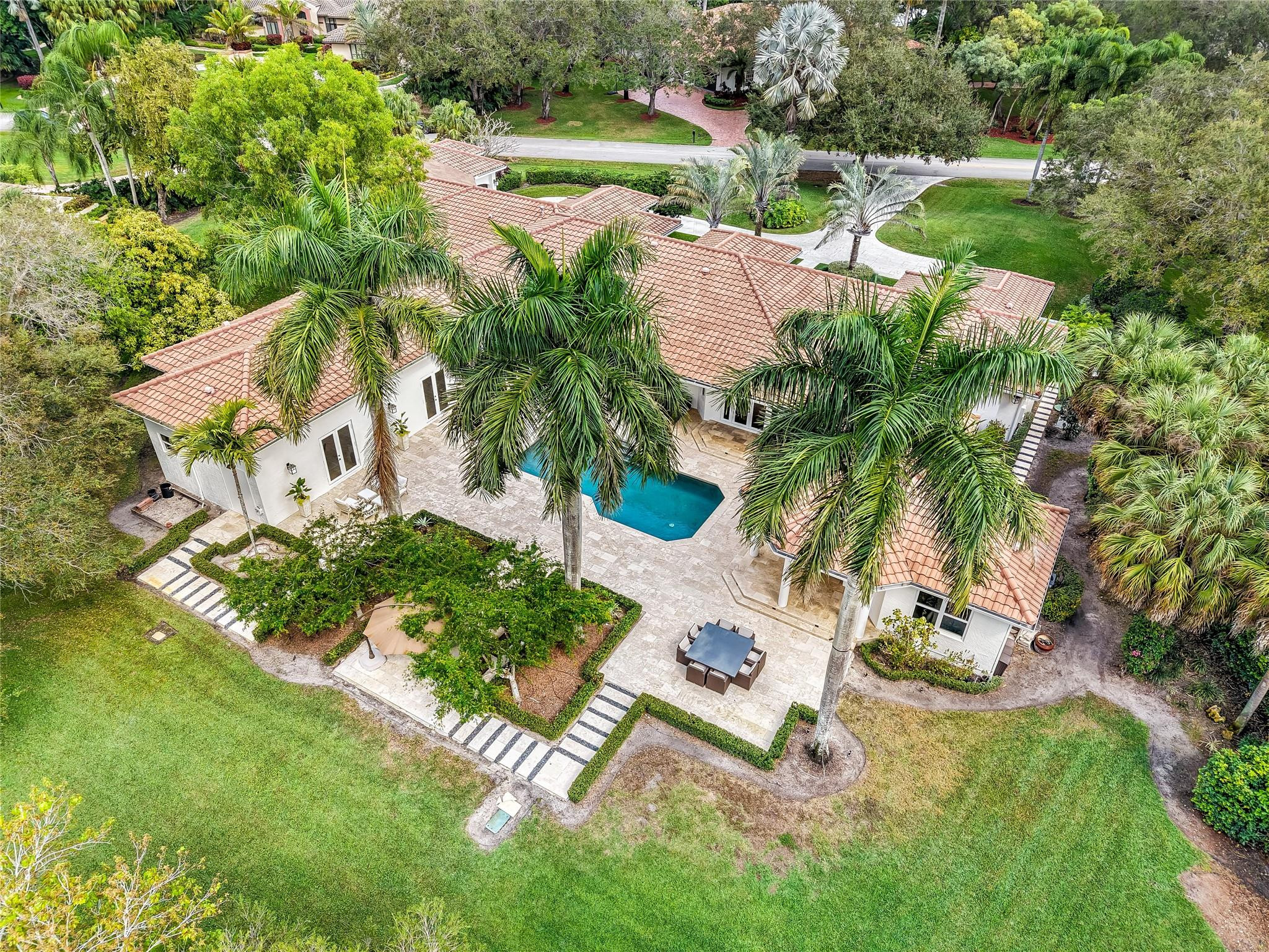 2825 Hackney, Weston FL 33331
