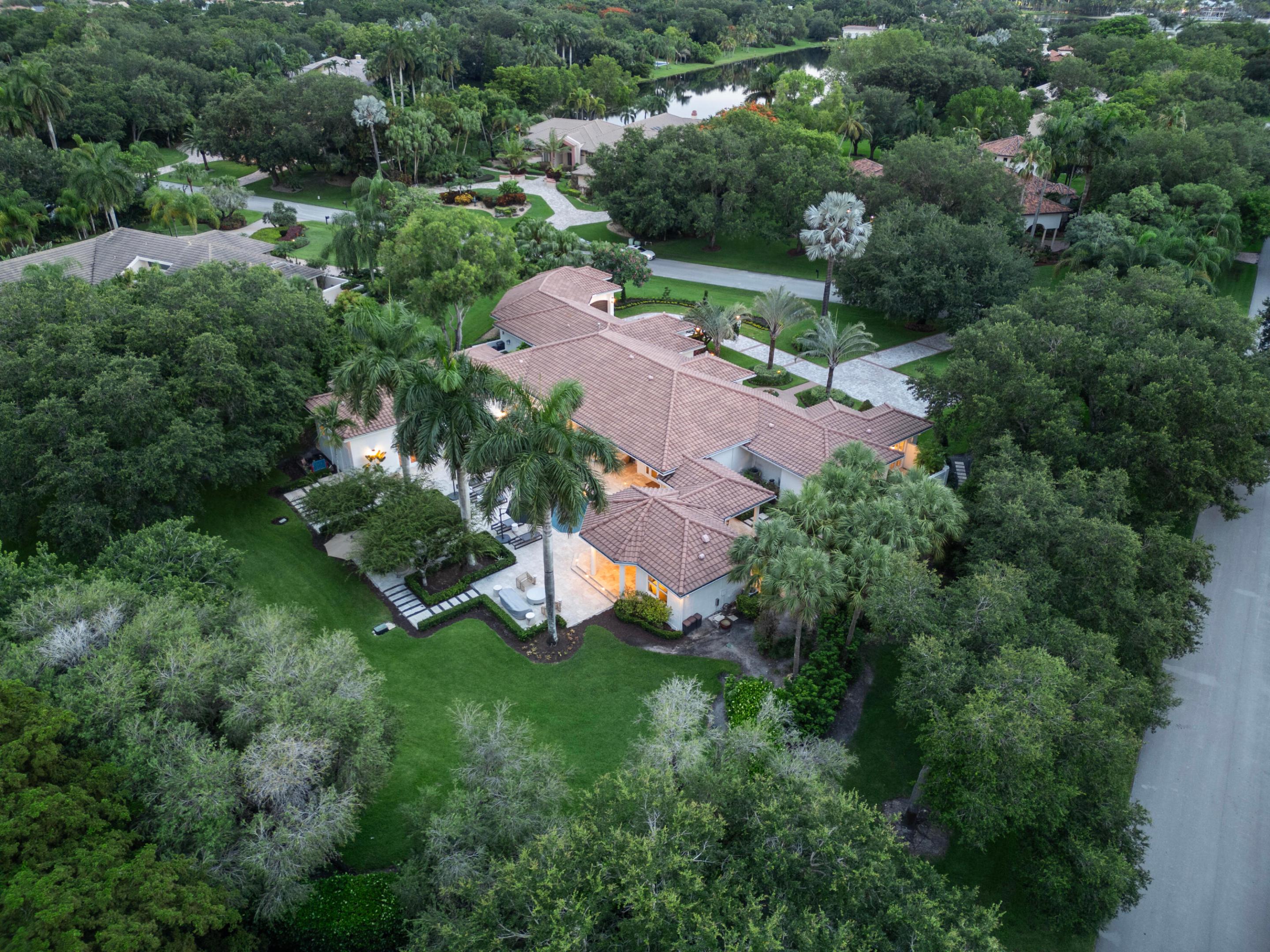 2825 Hackney, Weston FL 33331