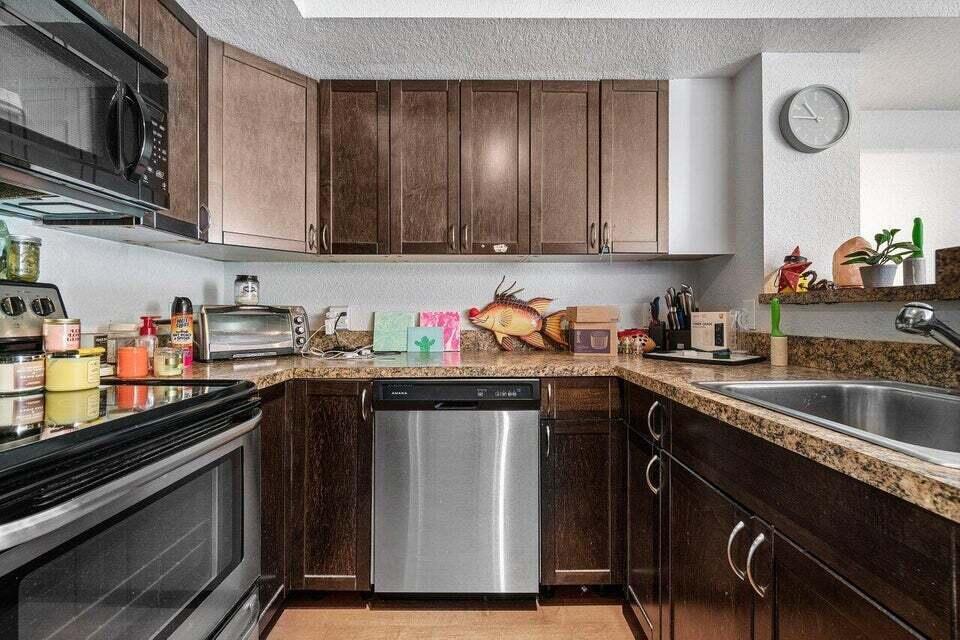 117 Yacht Club #Unit 110, Hypoluxo FL 33462