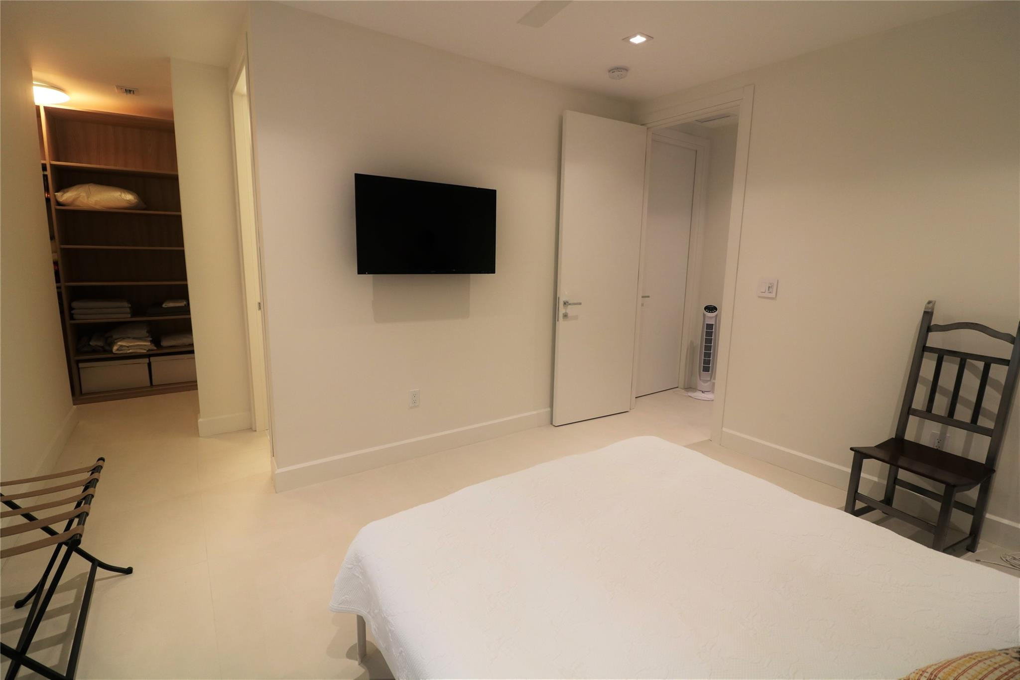 617 SW 10th, Fort Lauderdale FL 33315
