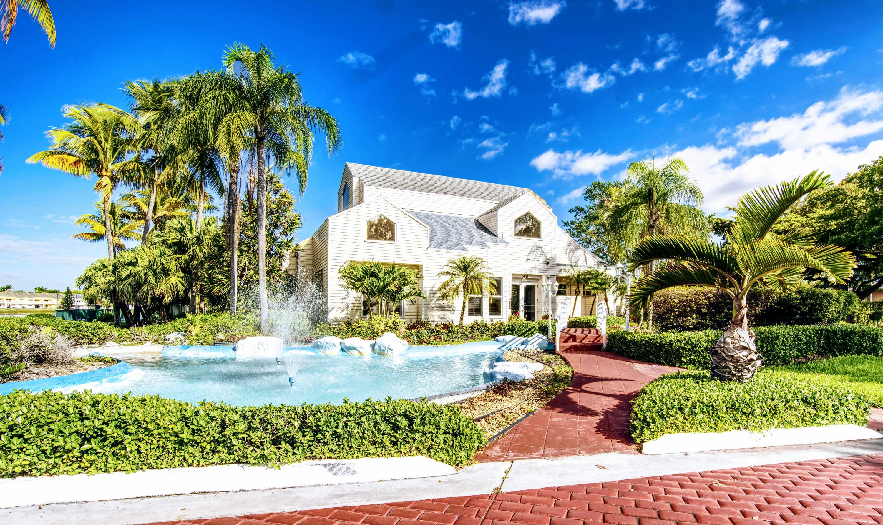 3401 NW 44th #205, Lauderdale Lakes FL 33309