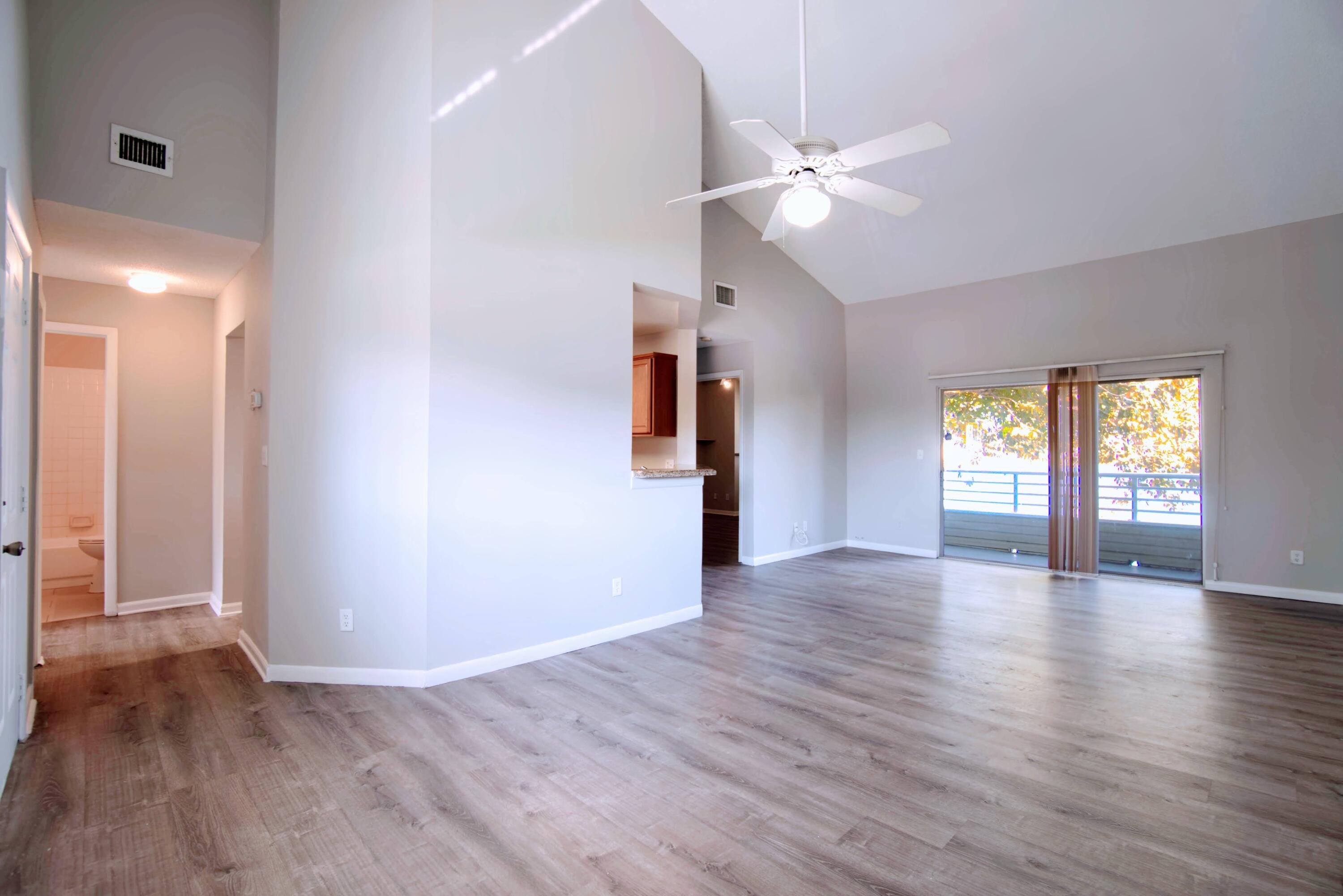 3401 NW 44th #205, Lauderdale Lakes FL 33309