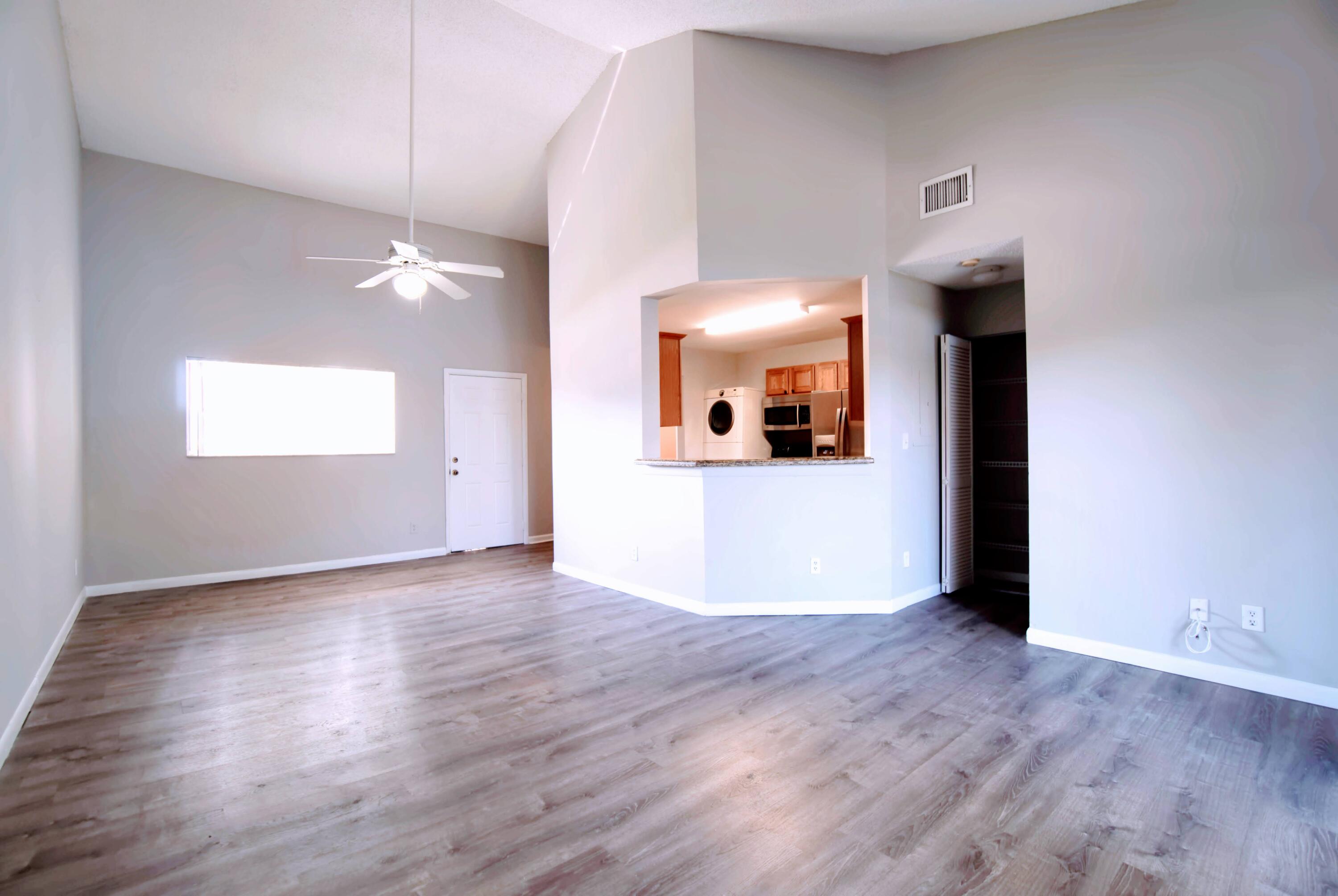 3401 NW 44th #205, Lauderdale Lakes FL 33309