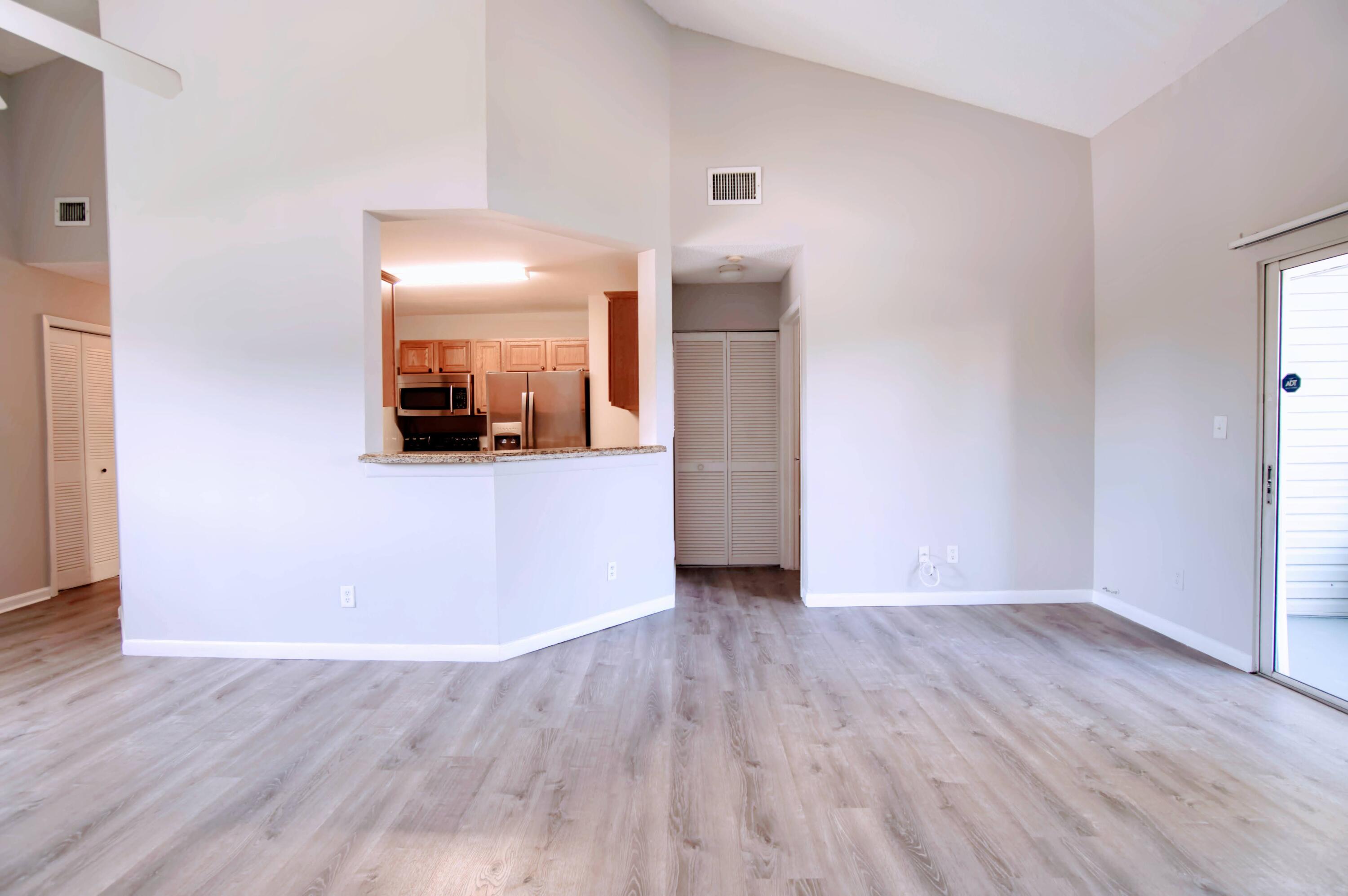 3401 NW 44th #205, Lauderdale Lakes FL 33309