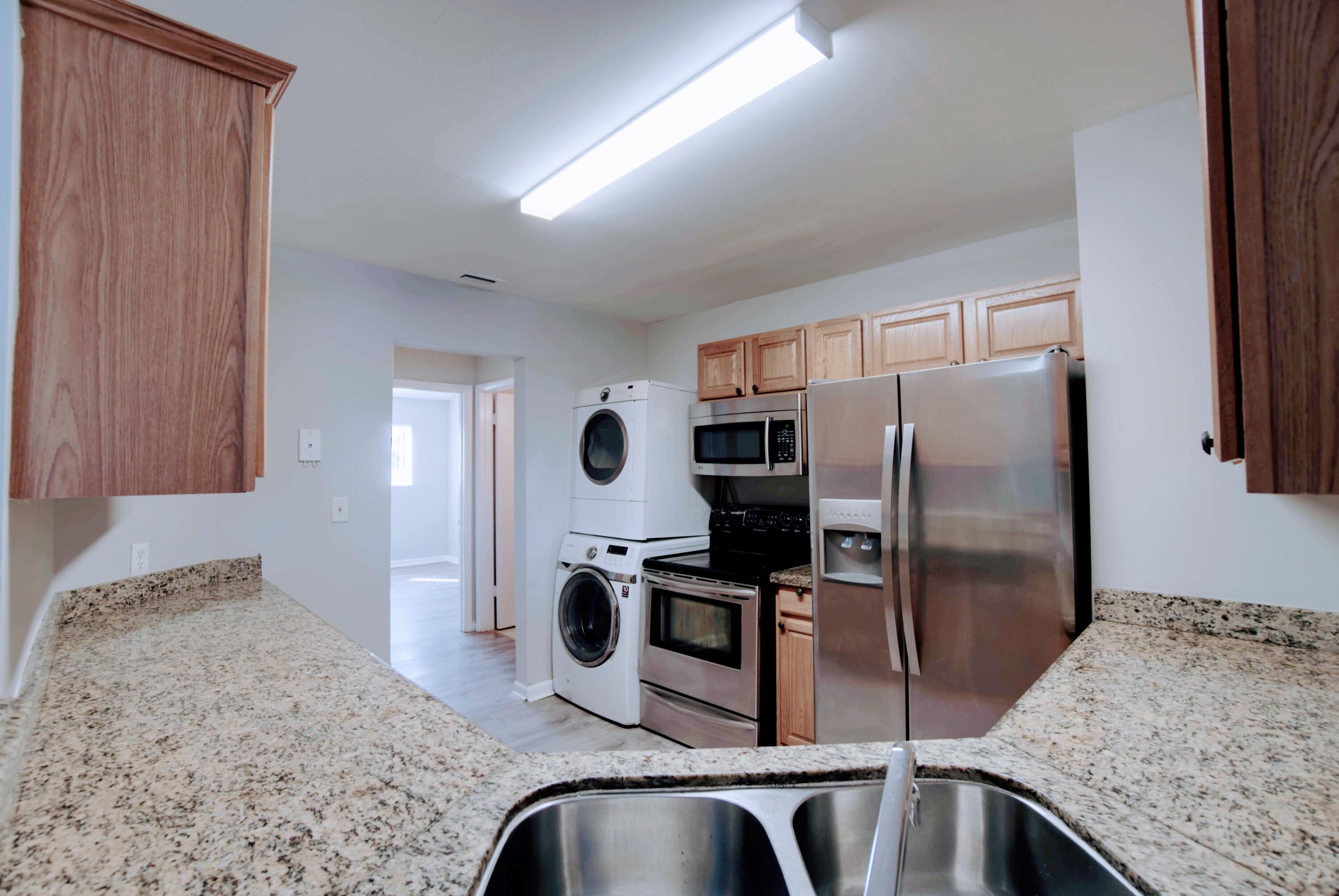 3401 NW 44th #205, Lauderdale Lakes FL 33309