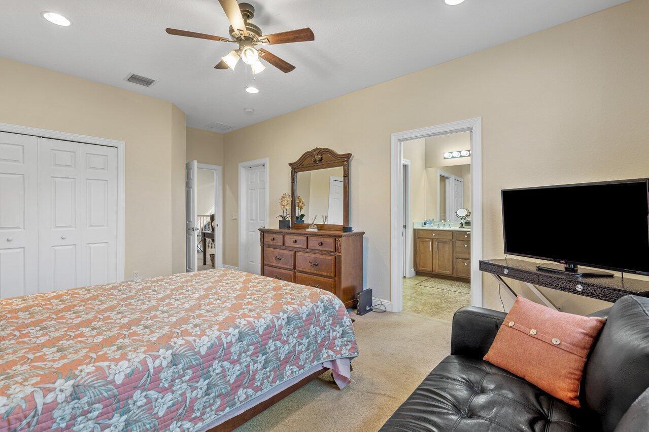 5009 Dulce, Palm Beach Gardens FL 33418
