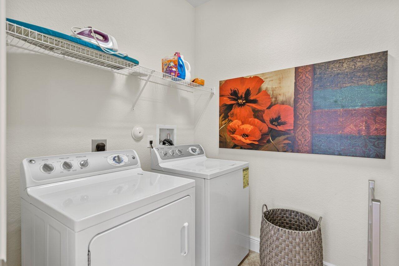 5009 Dulce, Palm Beach Gardens FL 33418