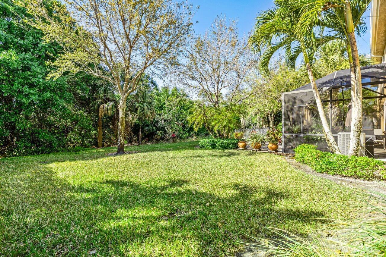 5009 Dulce, Palm Beach Gardens FL 33418