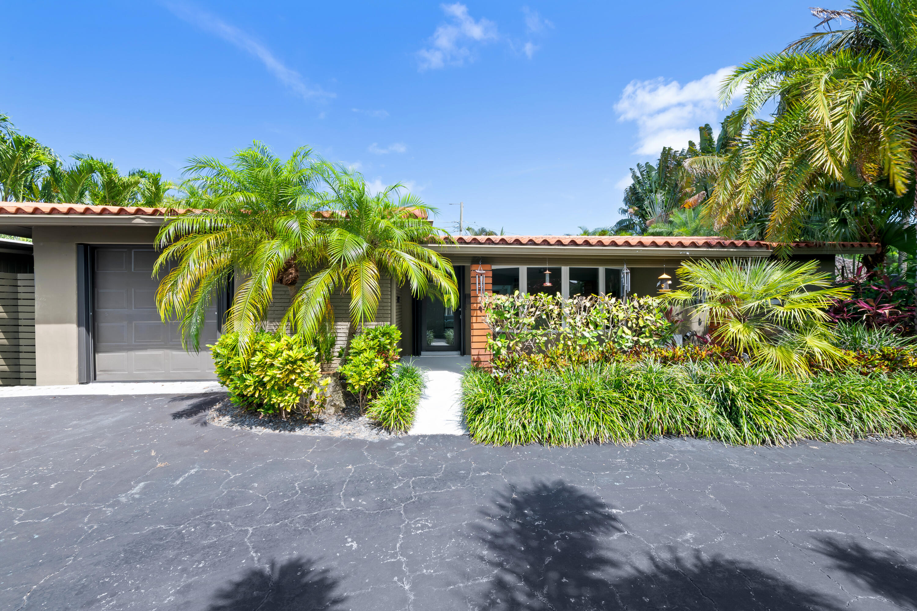 5210 NE 17th, Fort Lauderdale FL 33334