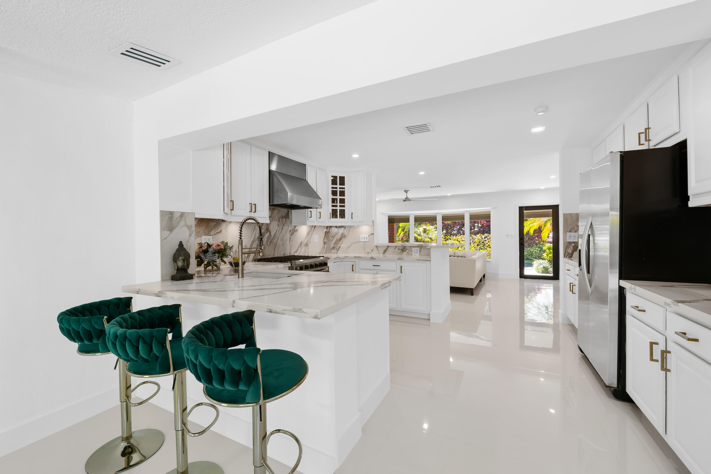 5210 NE 17th, Fort Lauderdale FL 33334