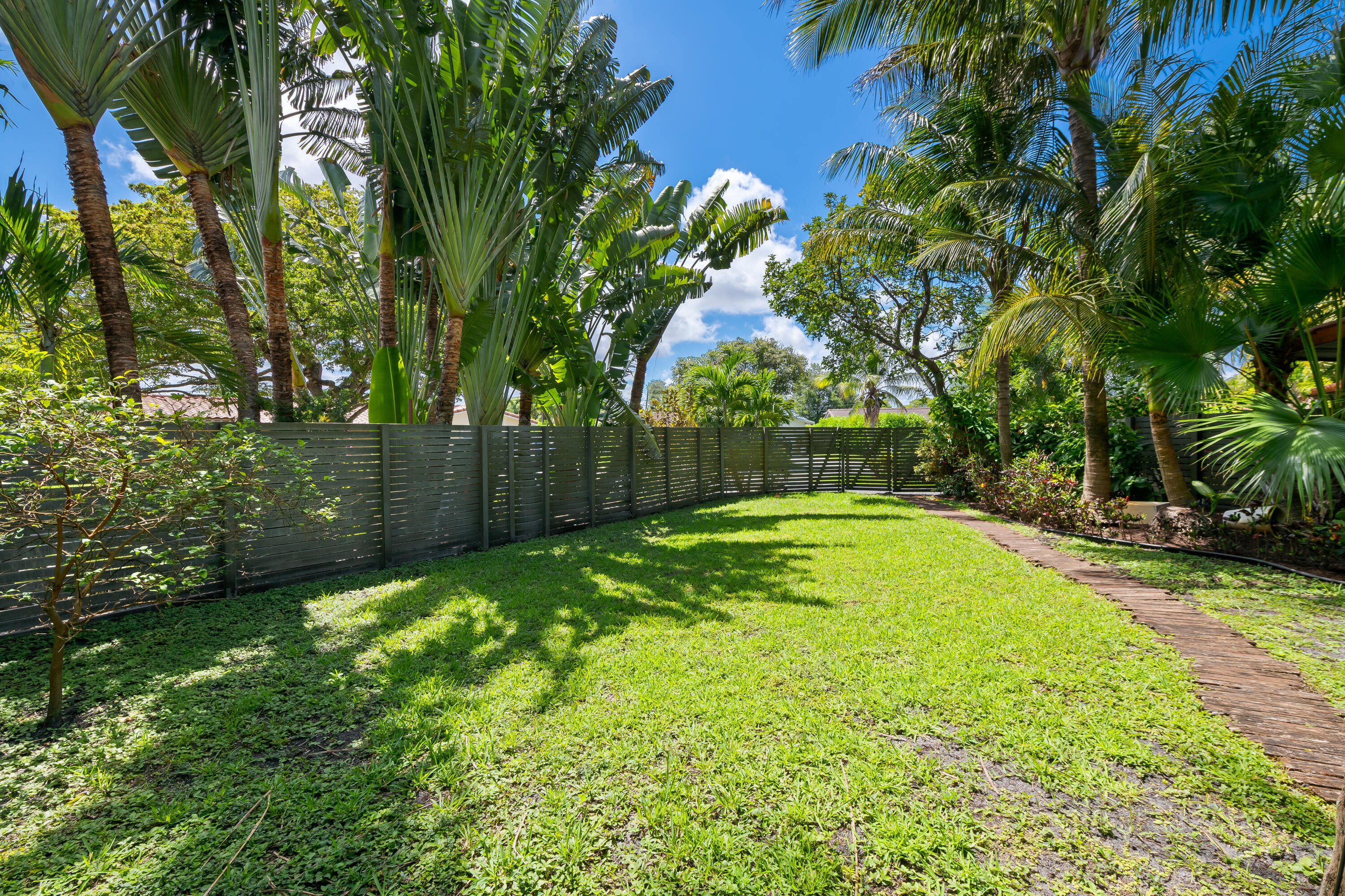 5210 NE 17th, Fort Lauderdale FL 33334