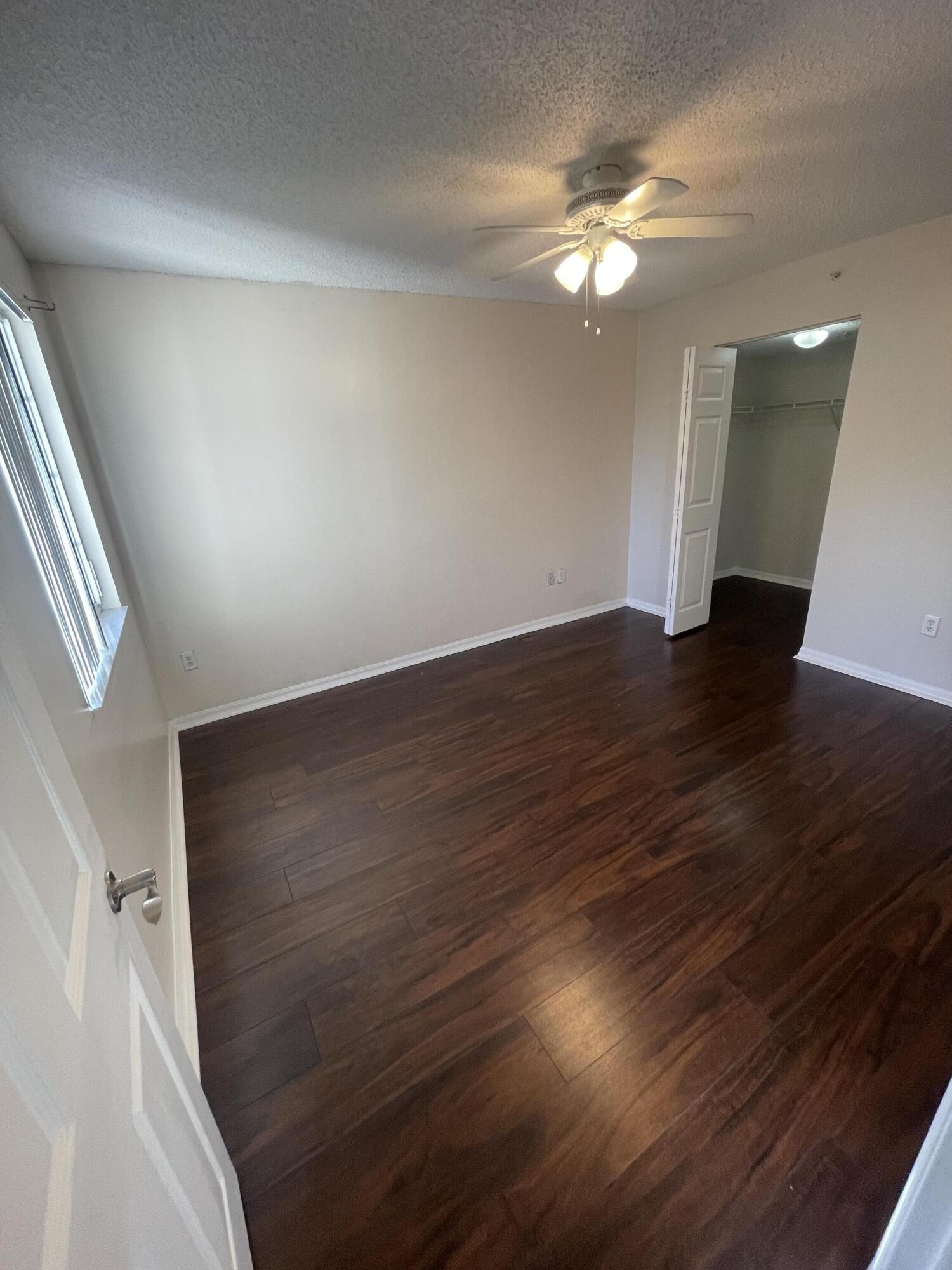 400 N Crestwood Ct #417, Royal Palm Beach FL 33411
