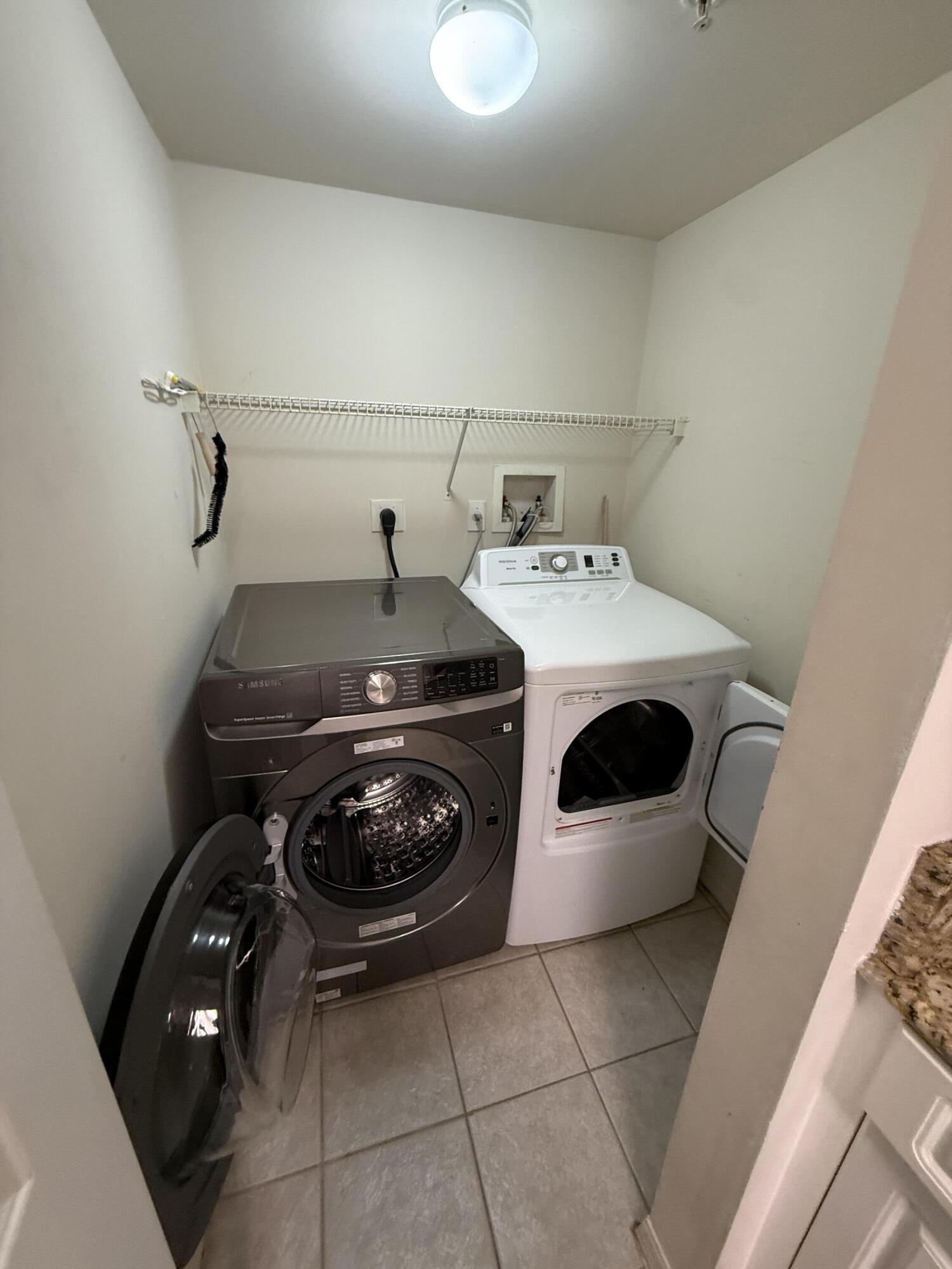 400 N Crestwood Ct #417, Royal Palm Beach FL 33411