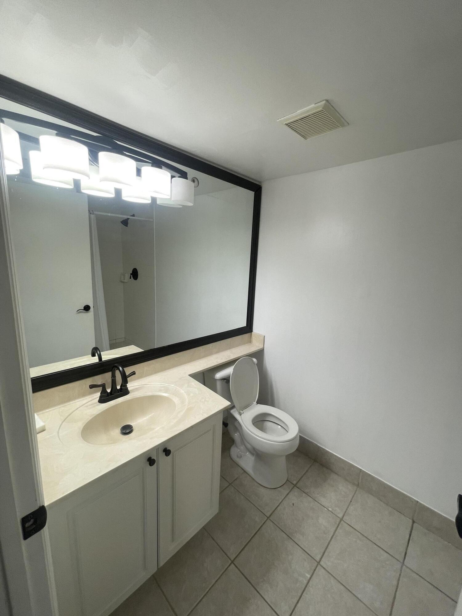 400 N Crestwood Ct #417, Royal Palm Beach FL 33411