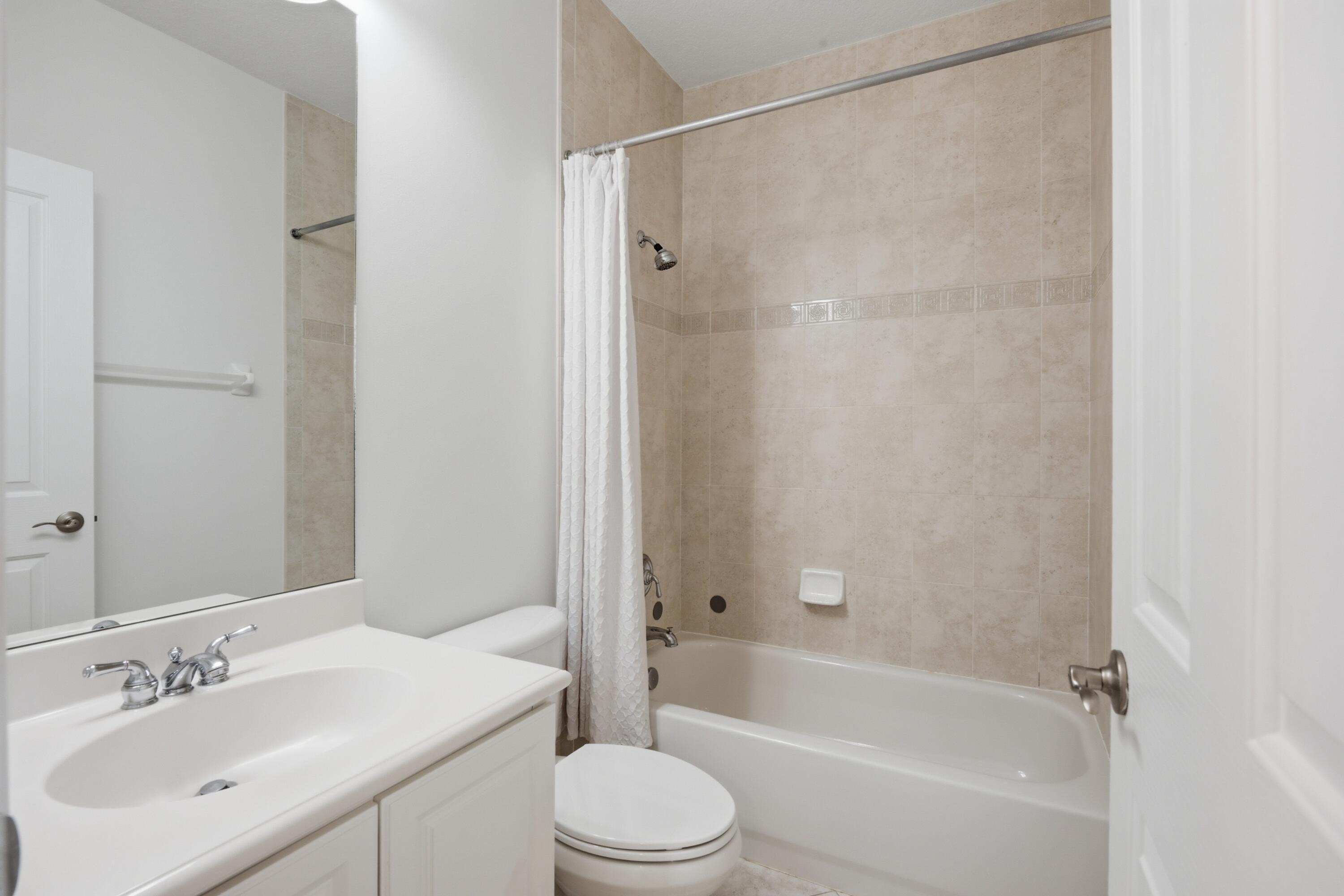 107 Ocean Cay, Hypoluxo FL 33462