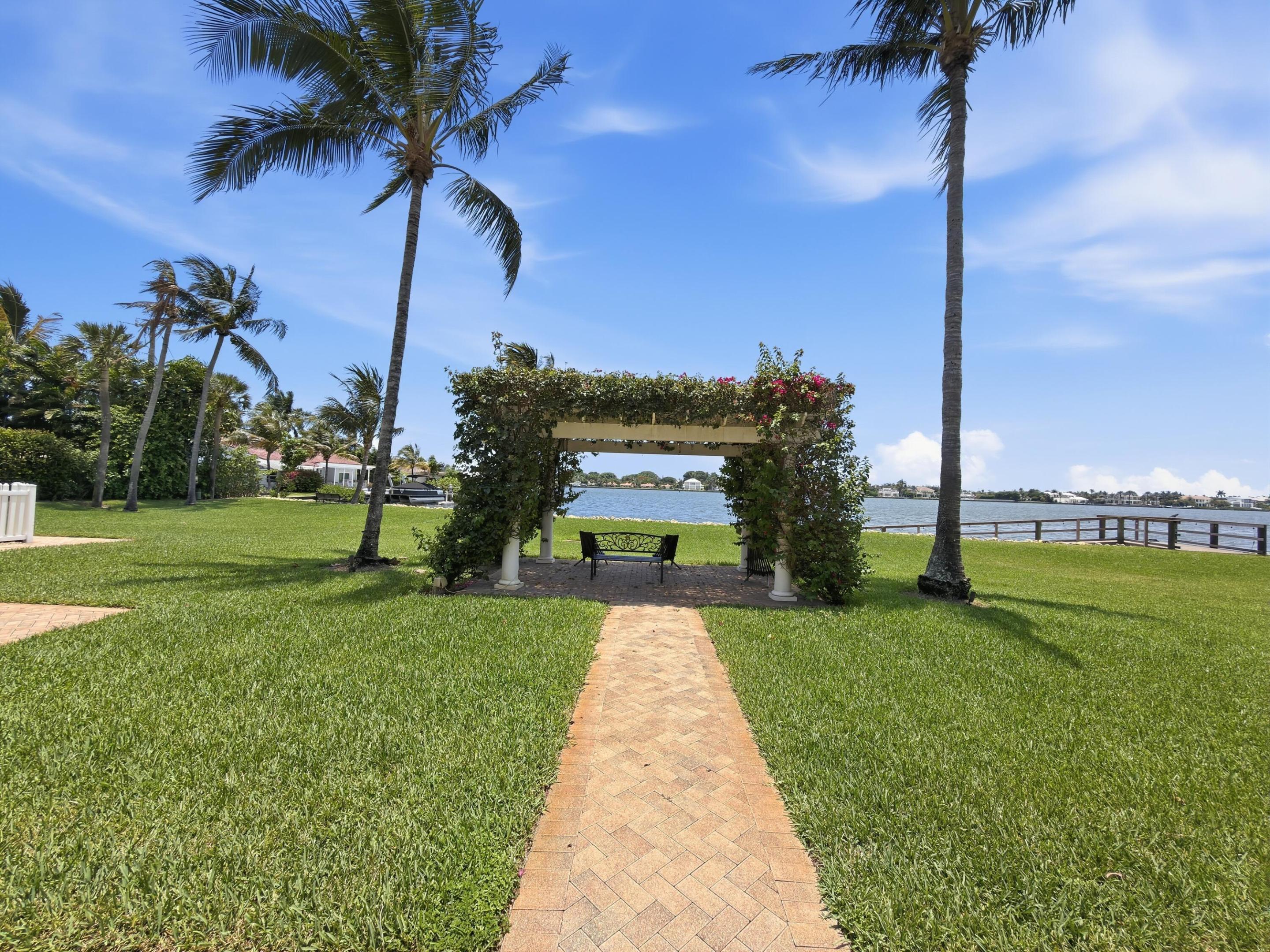 107 Ocean Cay, Hypoluxo FL 33462
