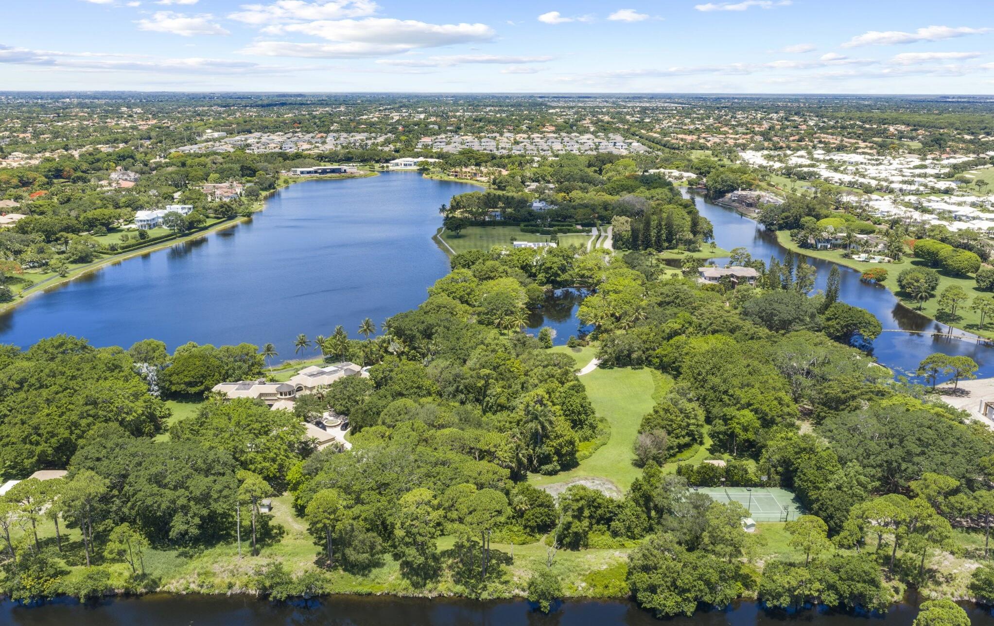 6001 Le Lac, Boca Raton FL 33496