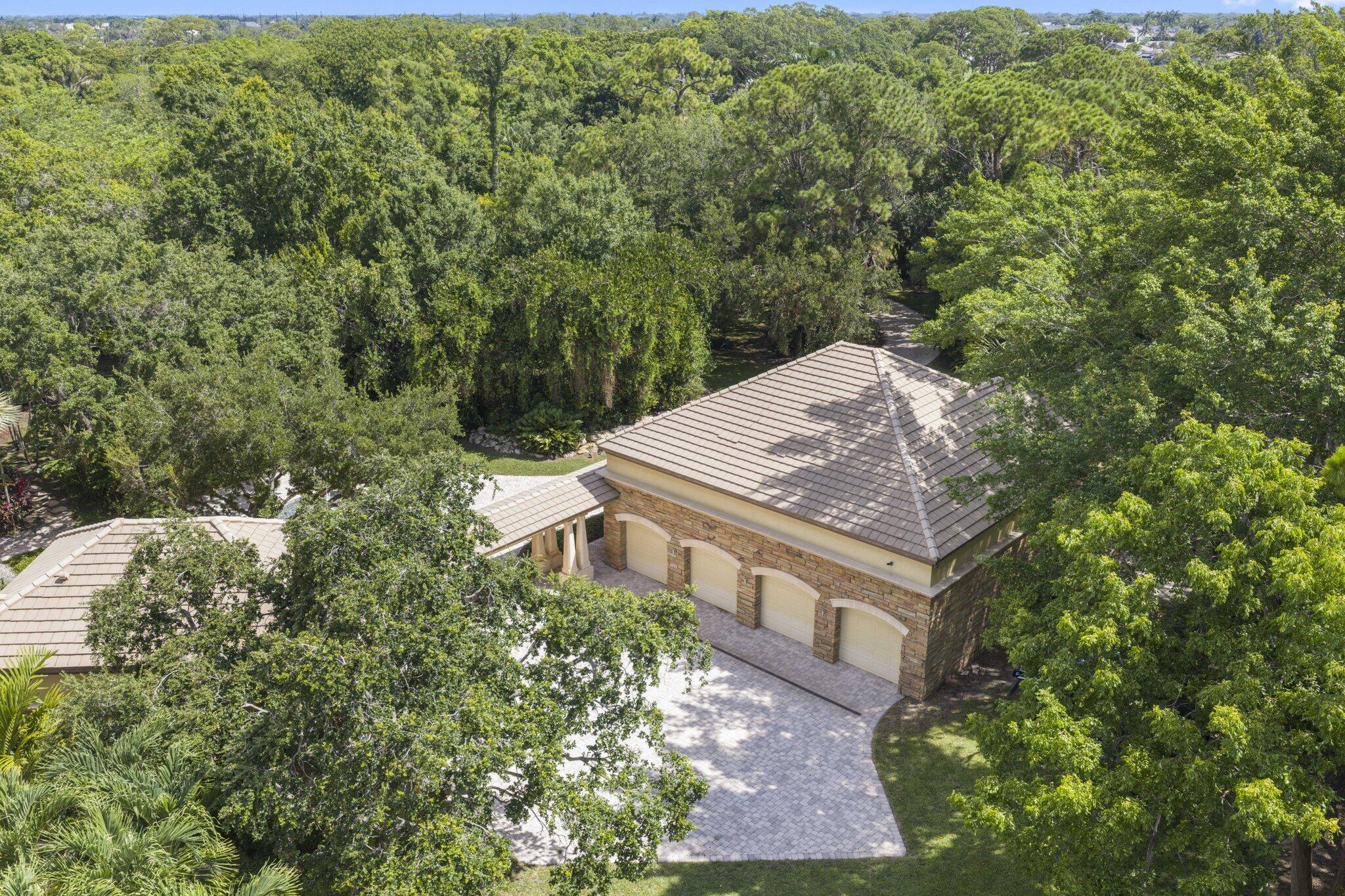 6001 Le Lac, Boca Raton FL 33496
