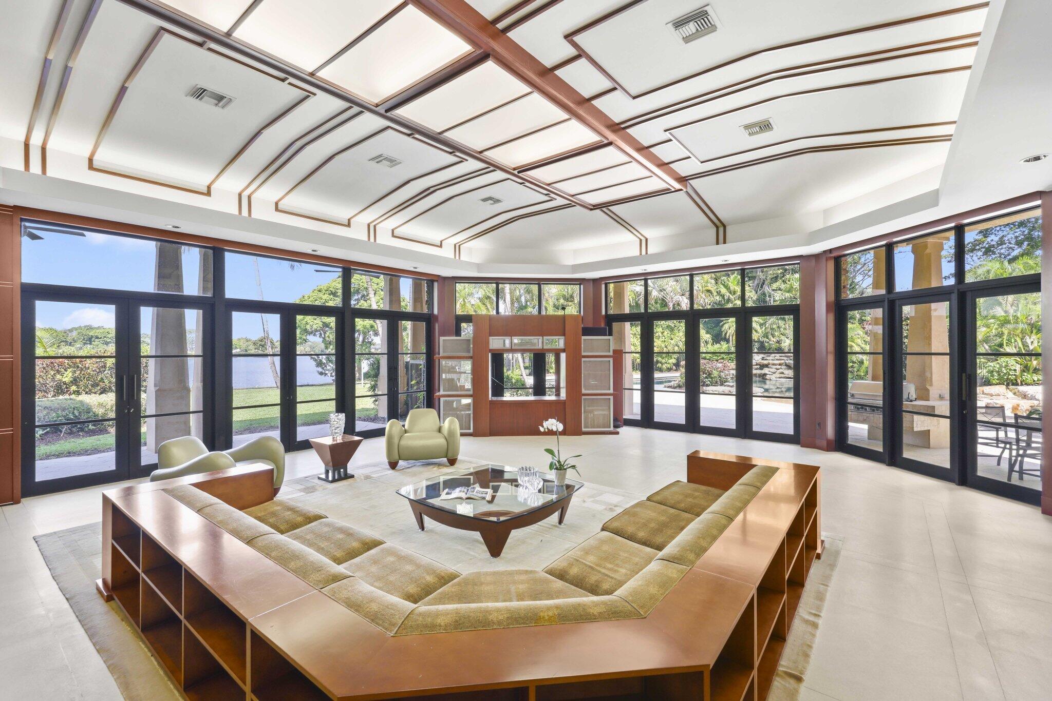 6001 Le Lac, Boca Raton FL 33496