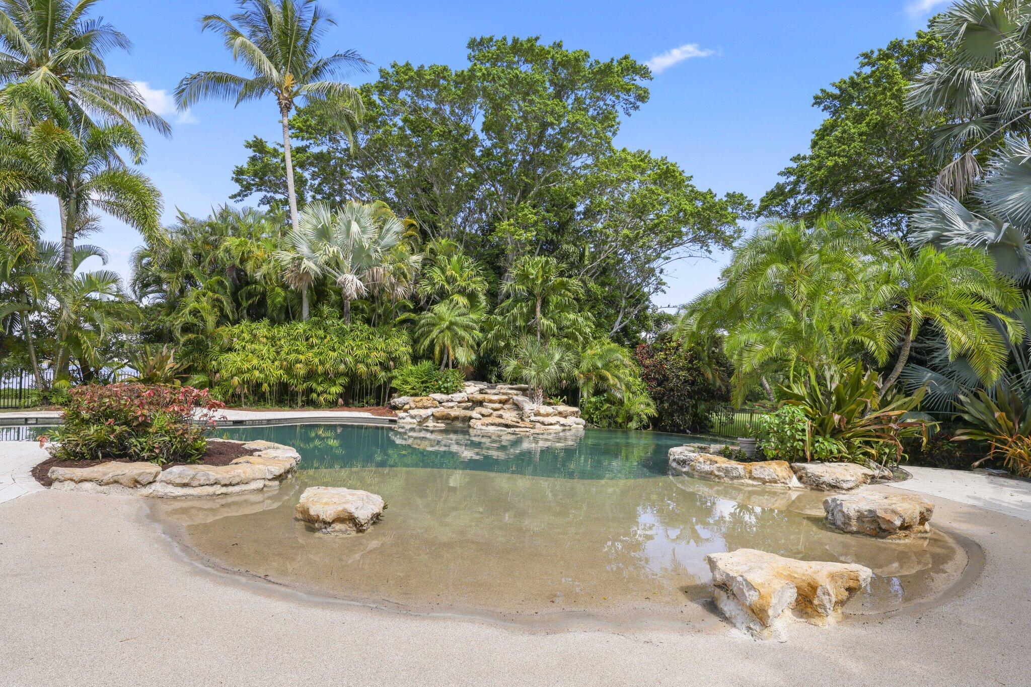 6001 Le Lac, Boca Raton FL 33496