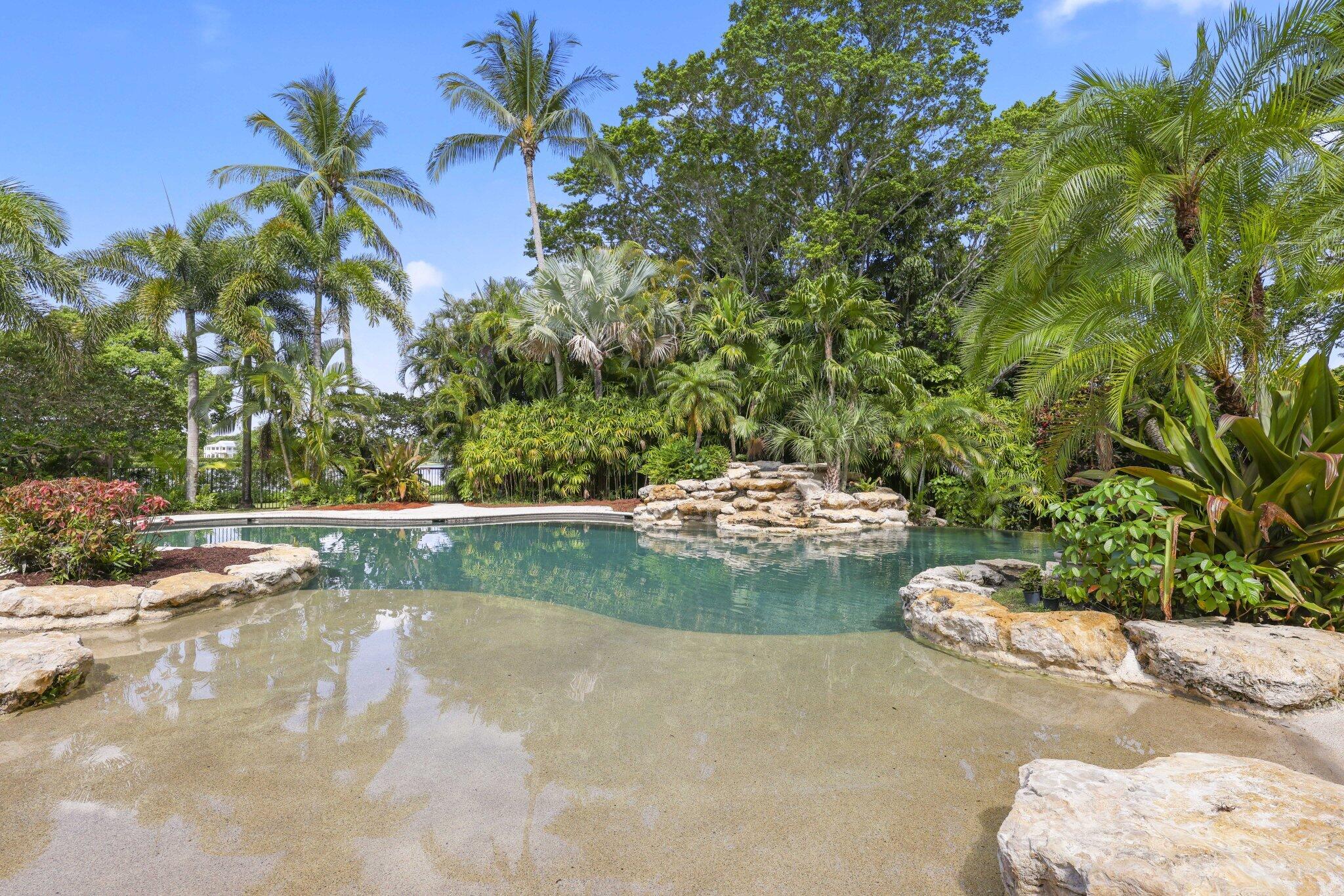 6001 Le Lac, Boca Raton FL 33496