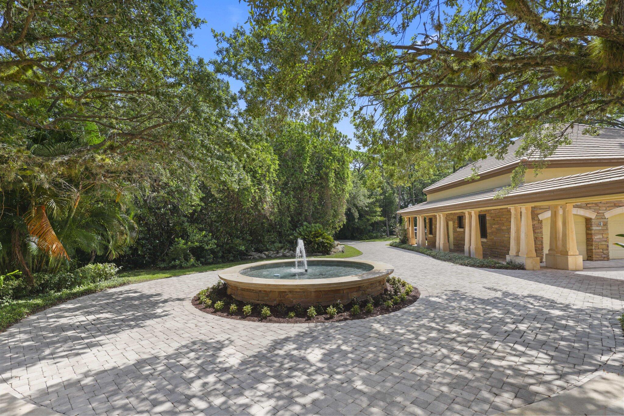 6001 Le Lac, Boca Raton FL 33496