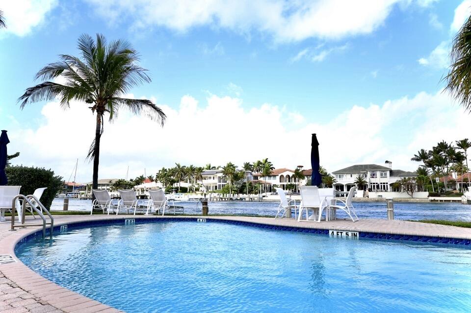 1043 Hillsboro #21c, Hillsboro Beach FL 33062