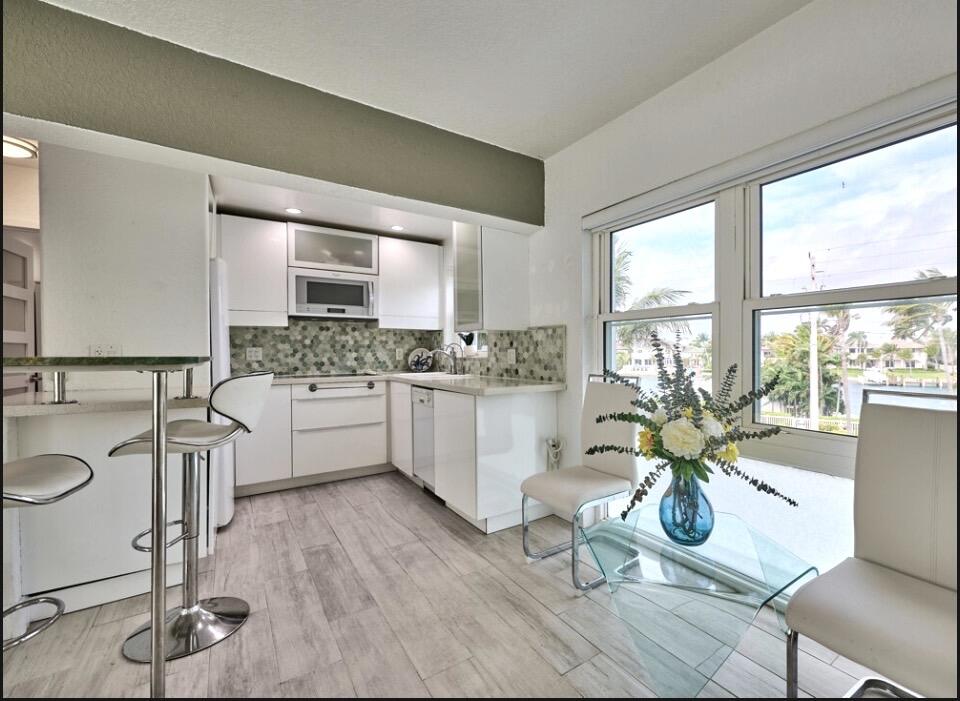 1043 Hillsboro #21c, Hillsboro Beach FL 33062