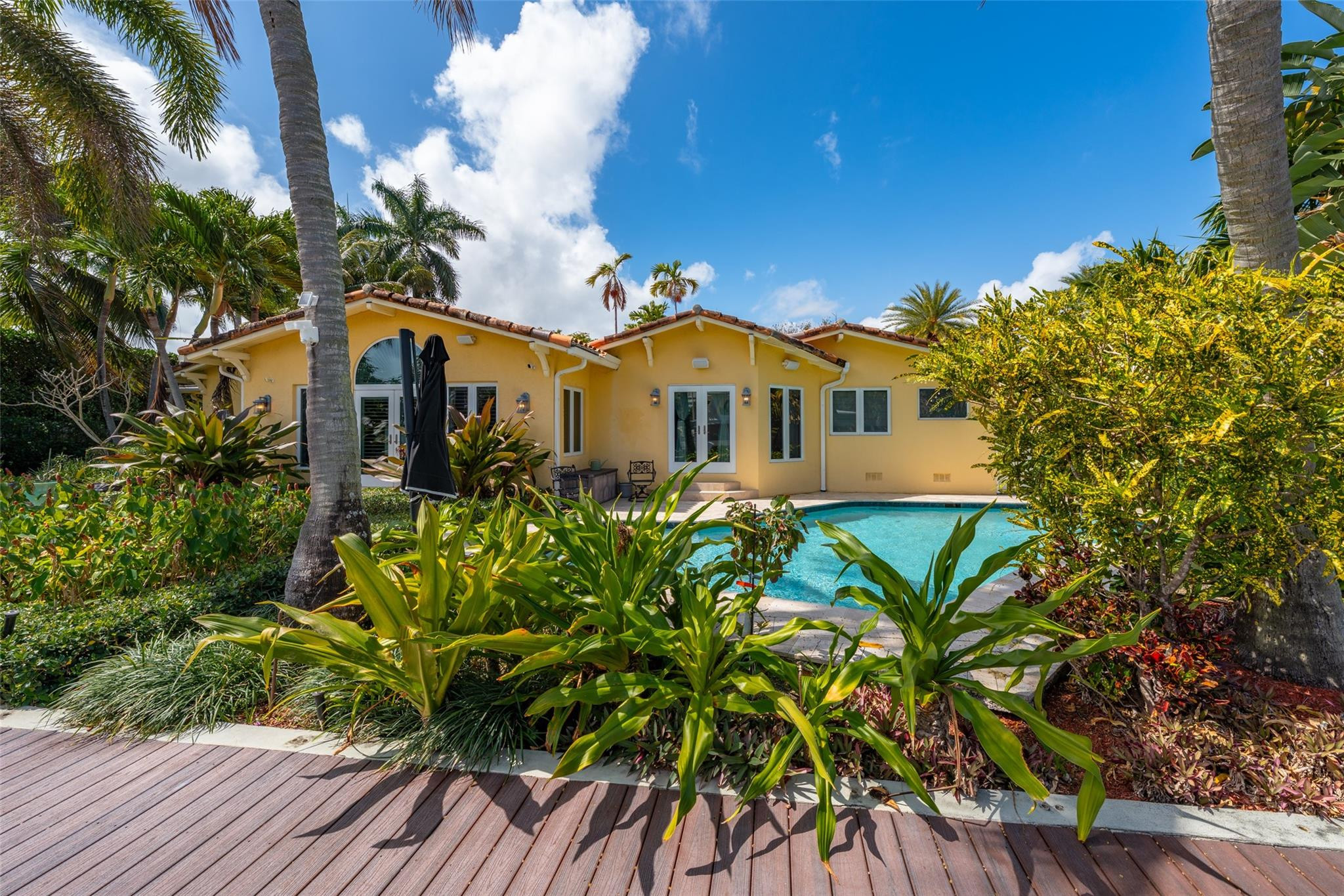 330 Royal Plaza, Fort Lauderdale FL 33301