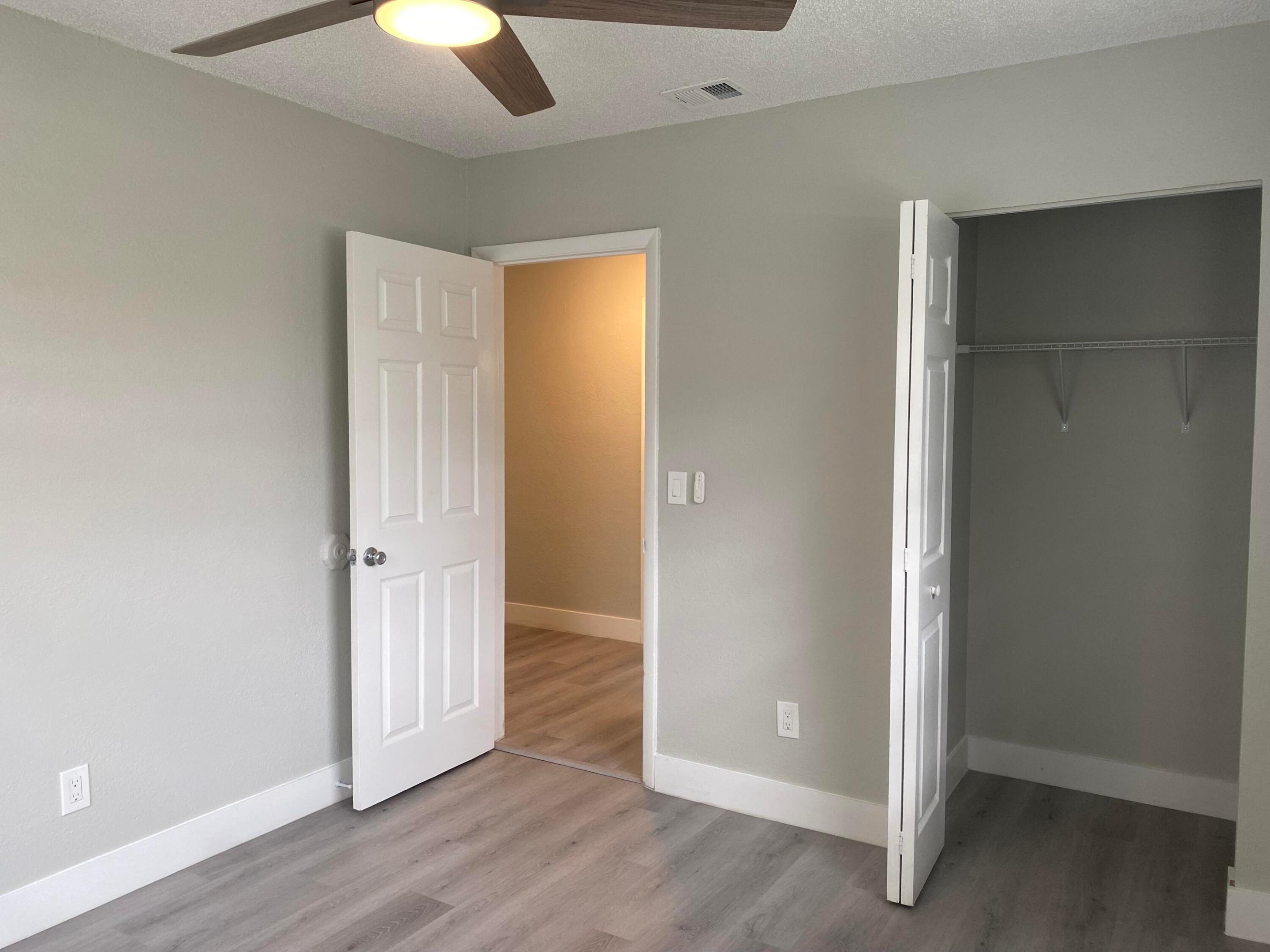 11432 NW 43rd #Top Right, Coral Springs FL 33065