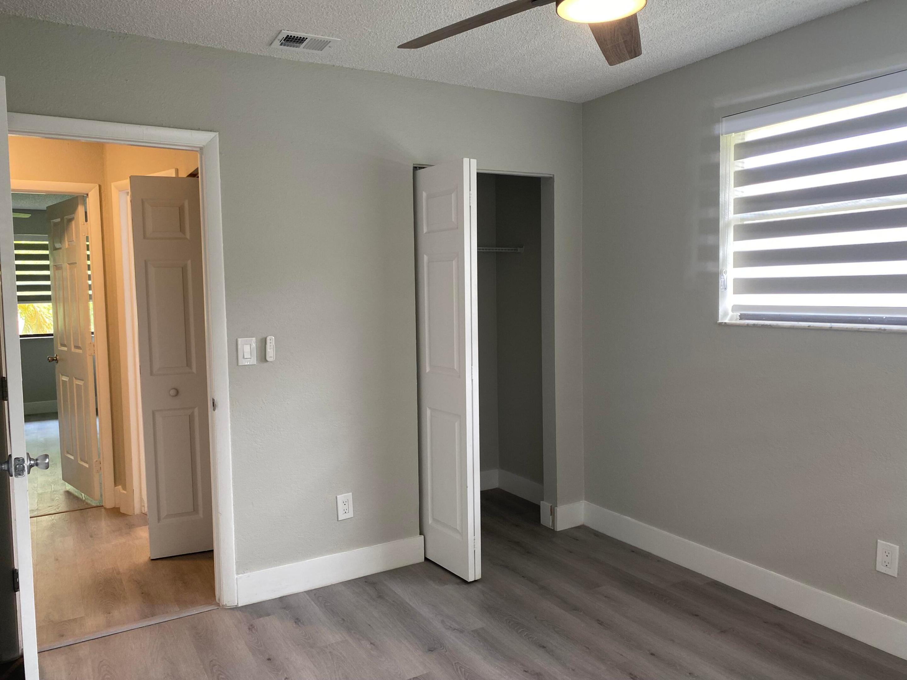 11432 NW 43rd #Top Right, Coral Springs FL 33065