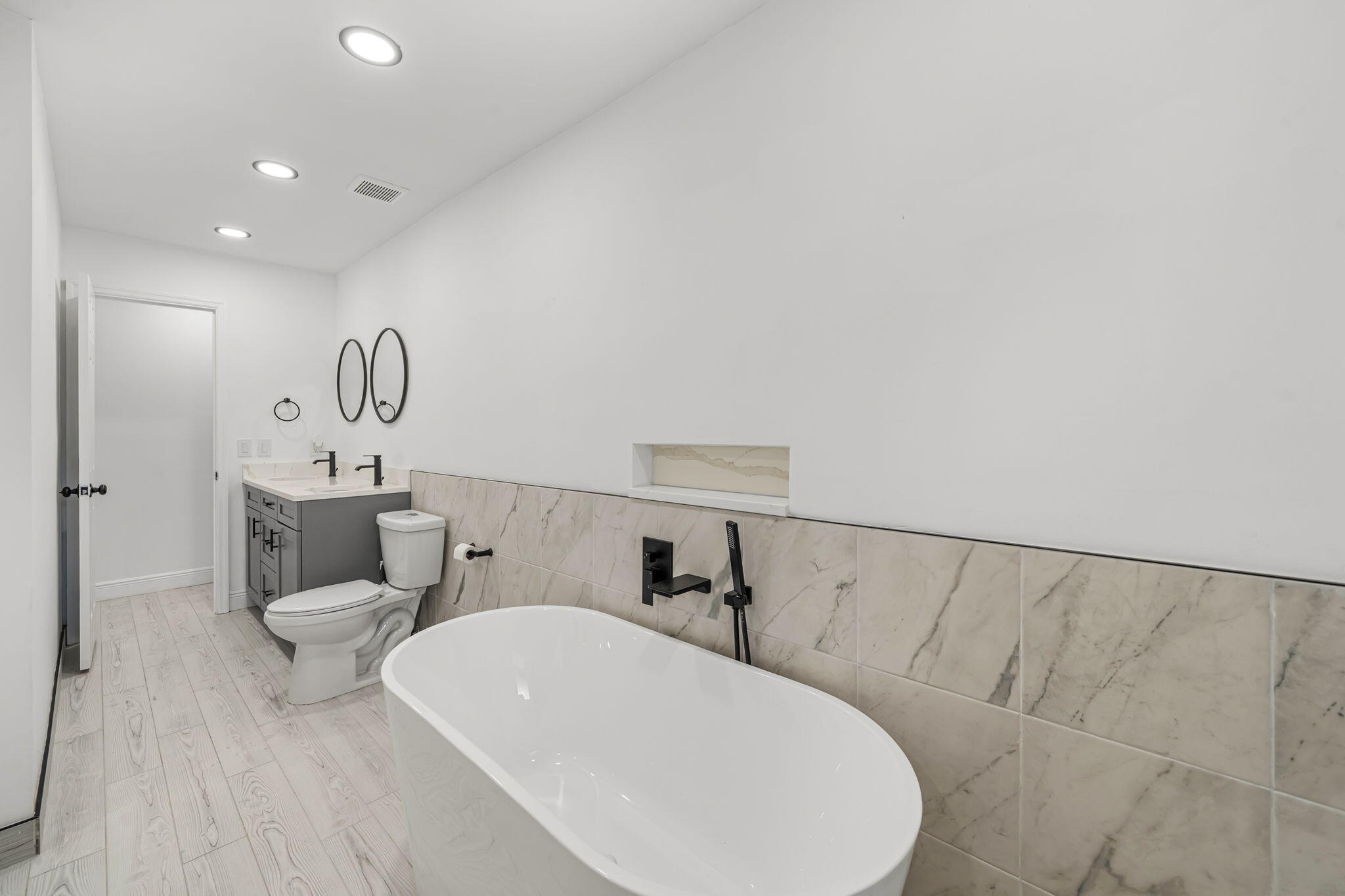 908 Hibiscus, Royal Palm Beach FL 33411